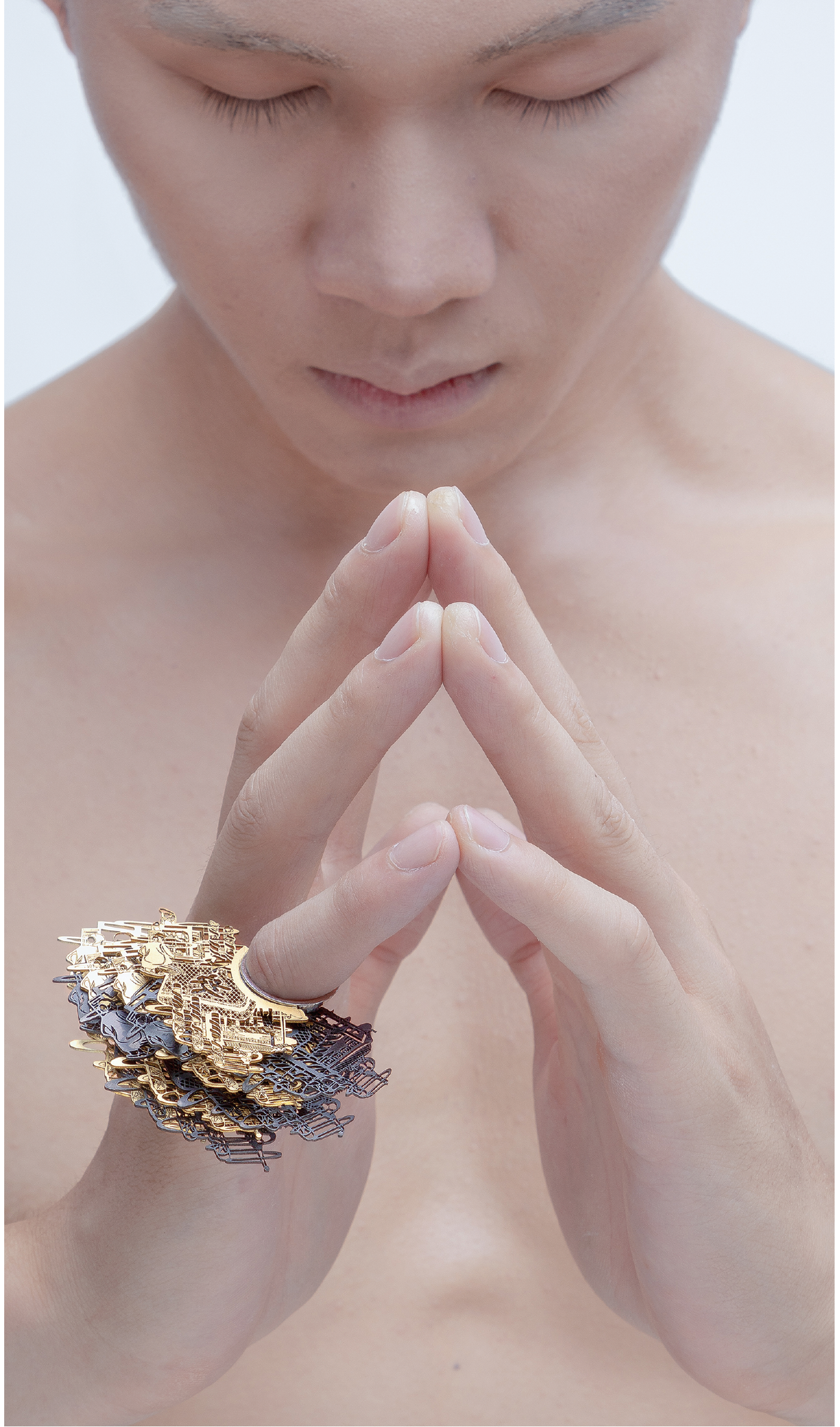 Overseas Chinese approval，Over time，Chaozhou gold lacquer wood carving，jewelry，Art installation，Graduation exhibition，