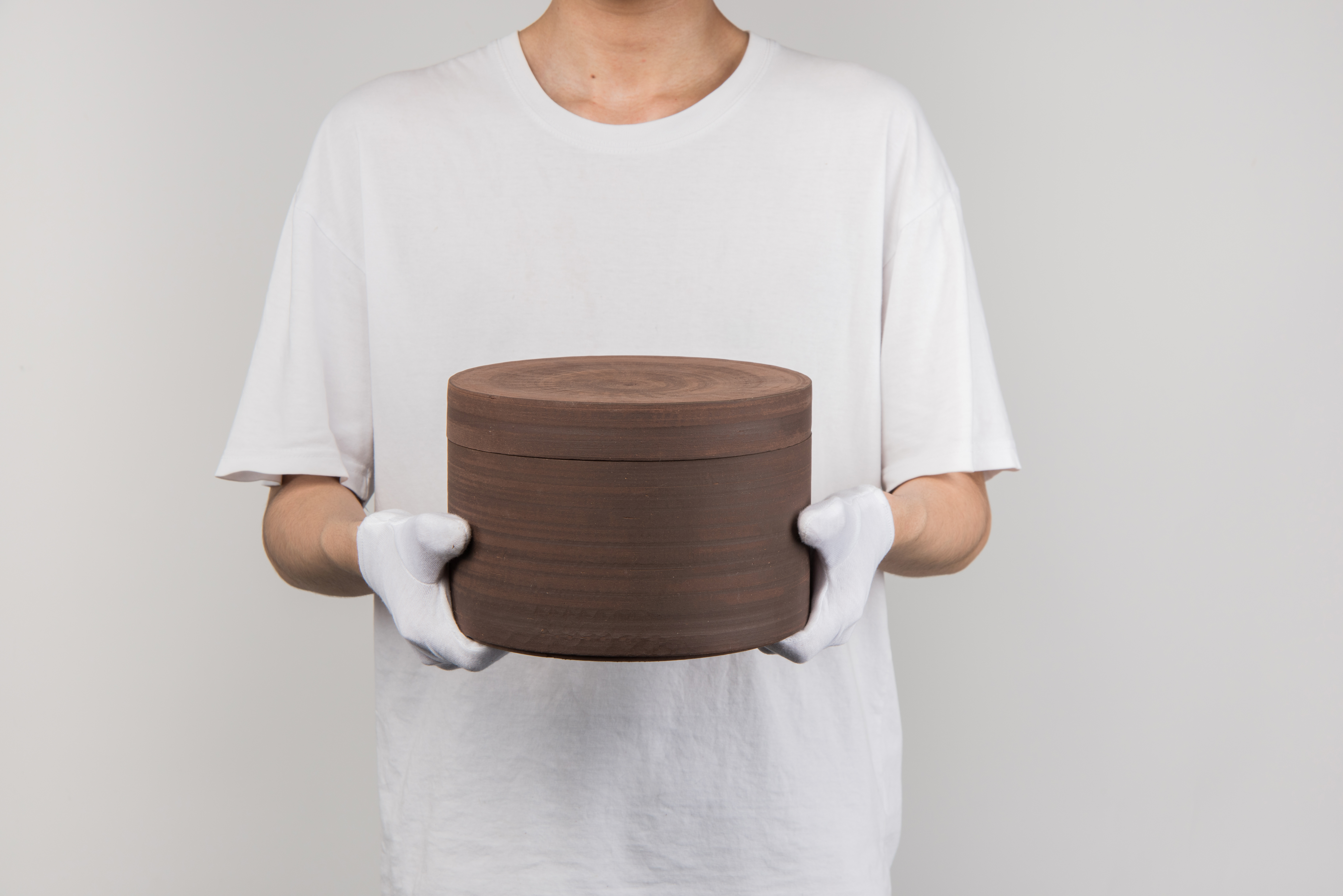 Graduation exhibition，The cinerary casket，miss，sprouting，School of industrial design, Guangzhou Academy of Fine Arts，