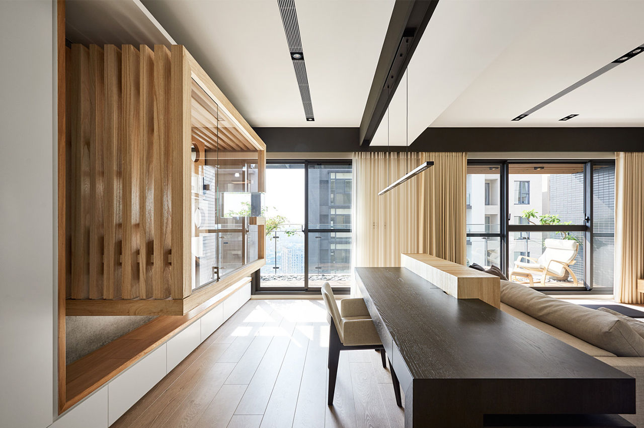 apartment，Glass cabin，cat，