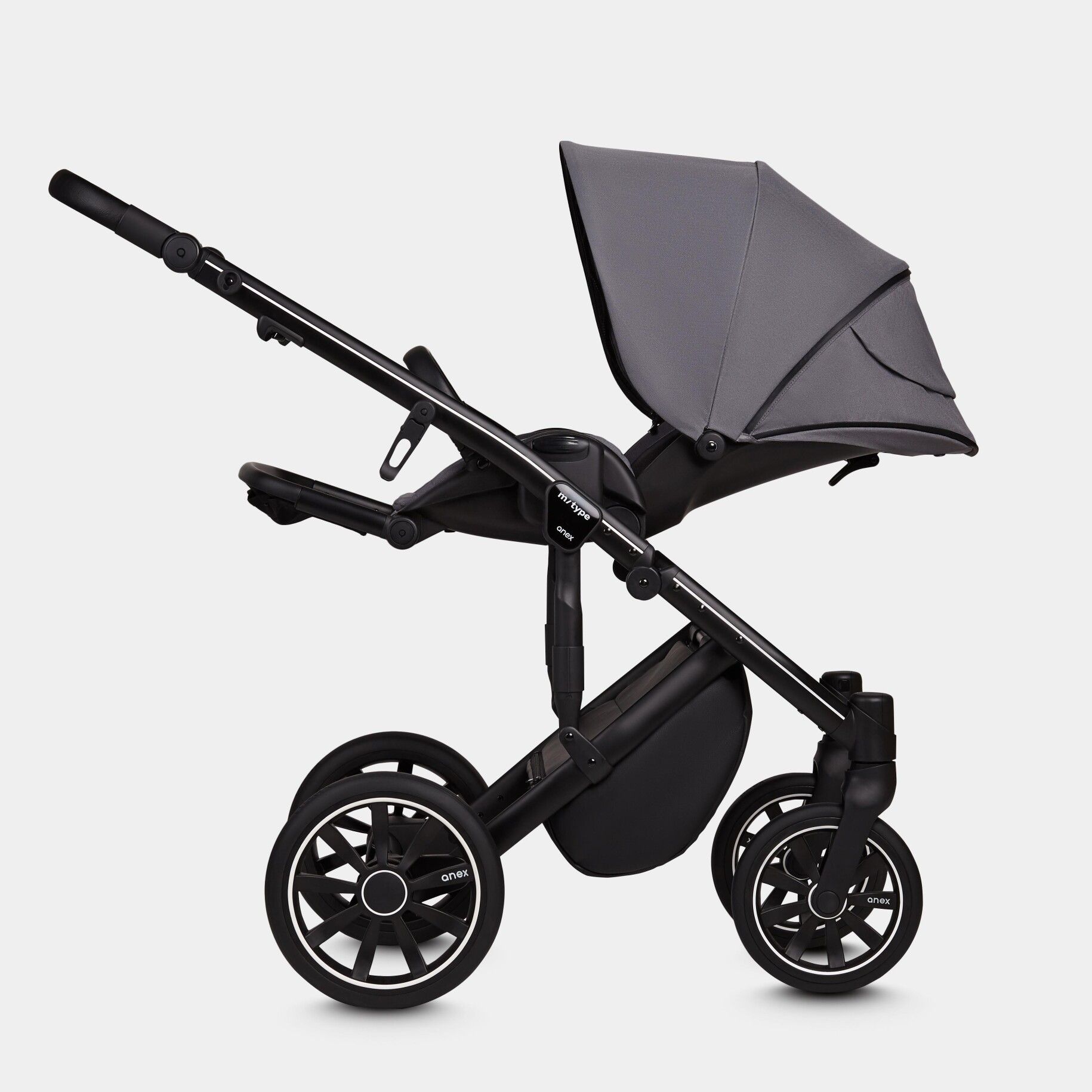 baby carriage，baby，2021 red dot product design award，