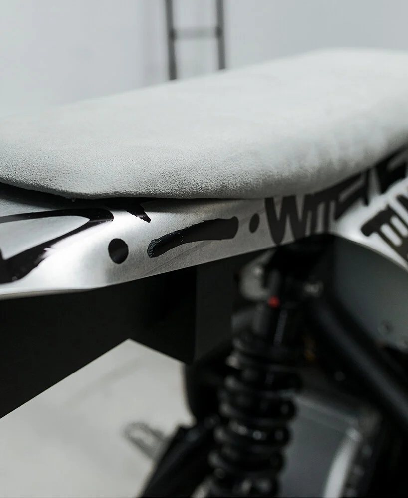 motorcycle，escooter，