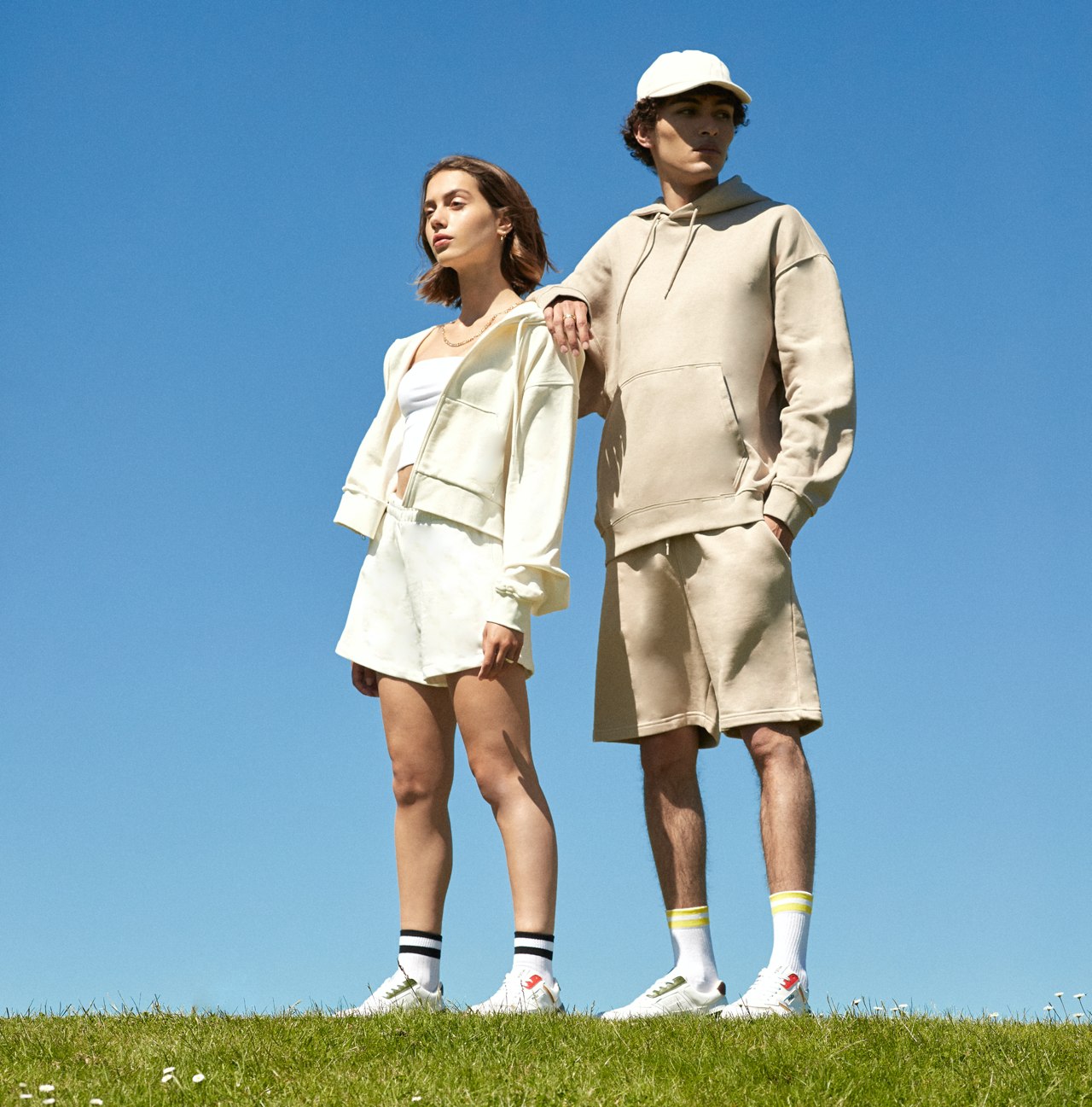 MB，sneakers，shoes，