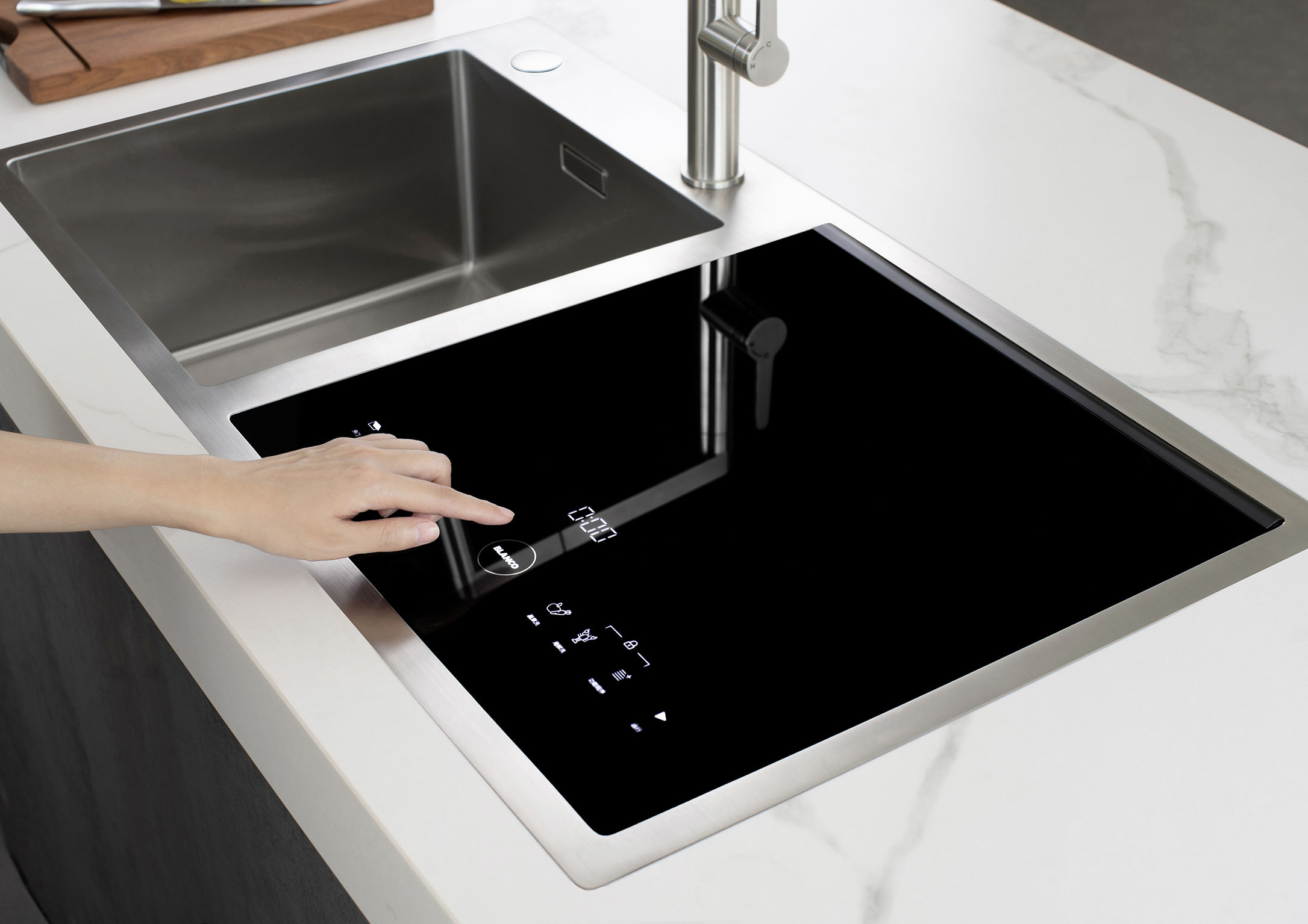 water tank，dishwasher，kitchenware，BLANCO，2021 red dot product design award，