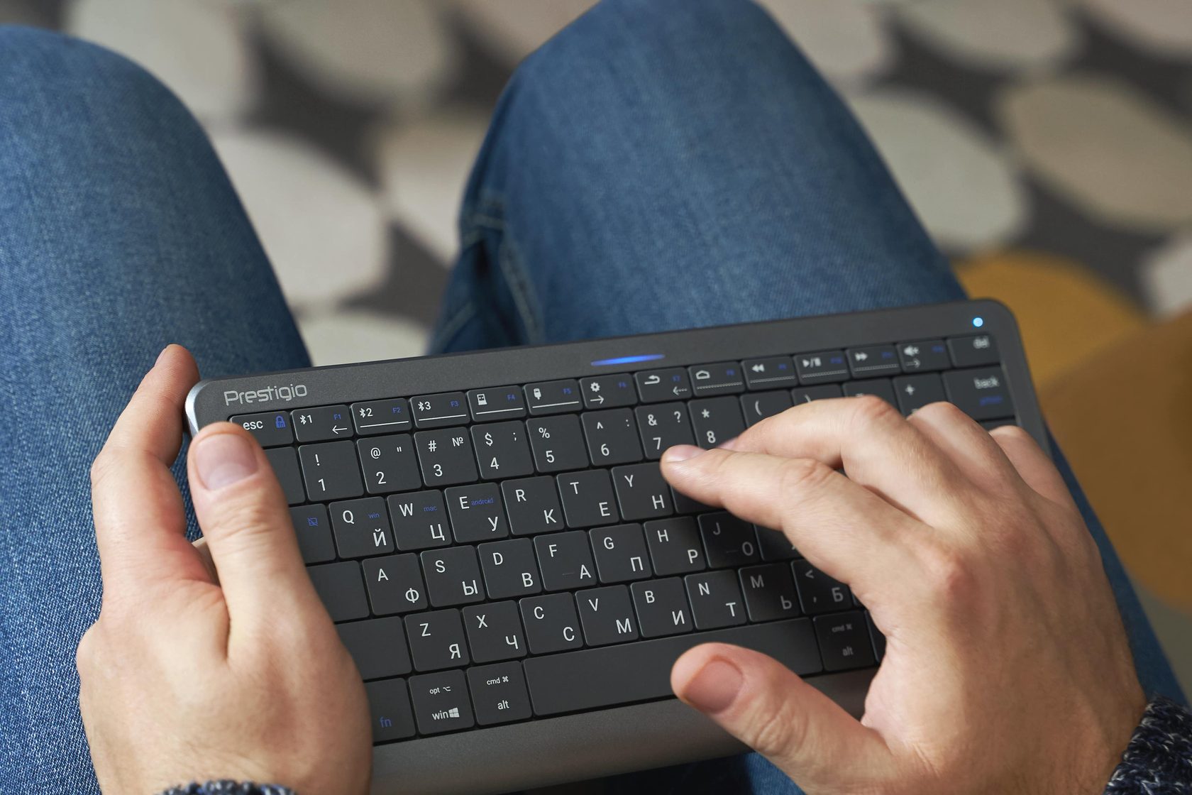 Computer accessories，keyboard，intelligence，asbis，2021 red dot product design award，