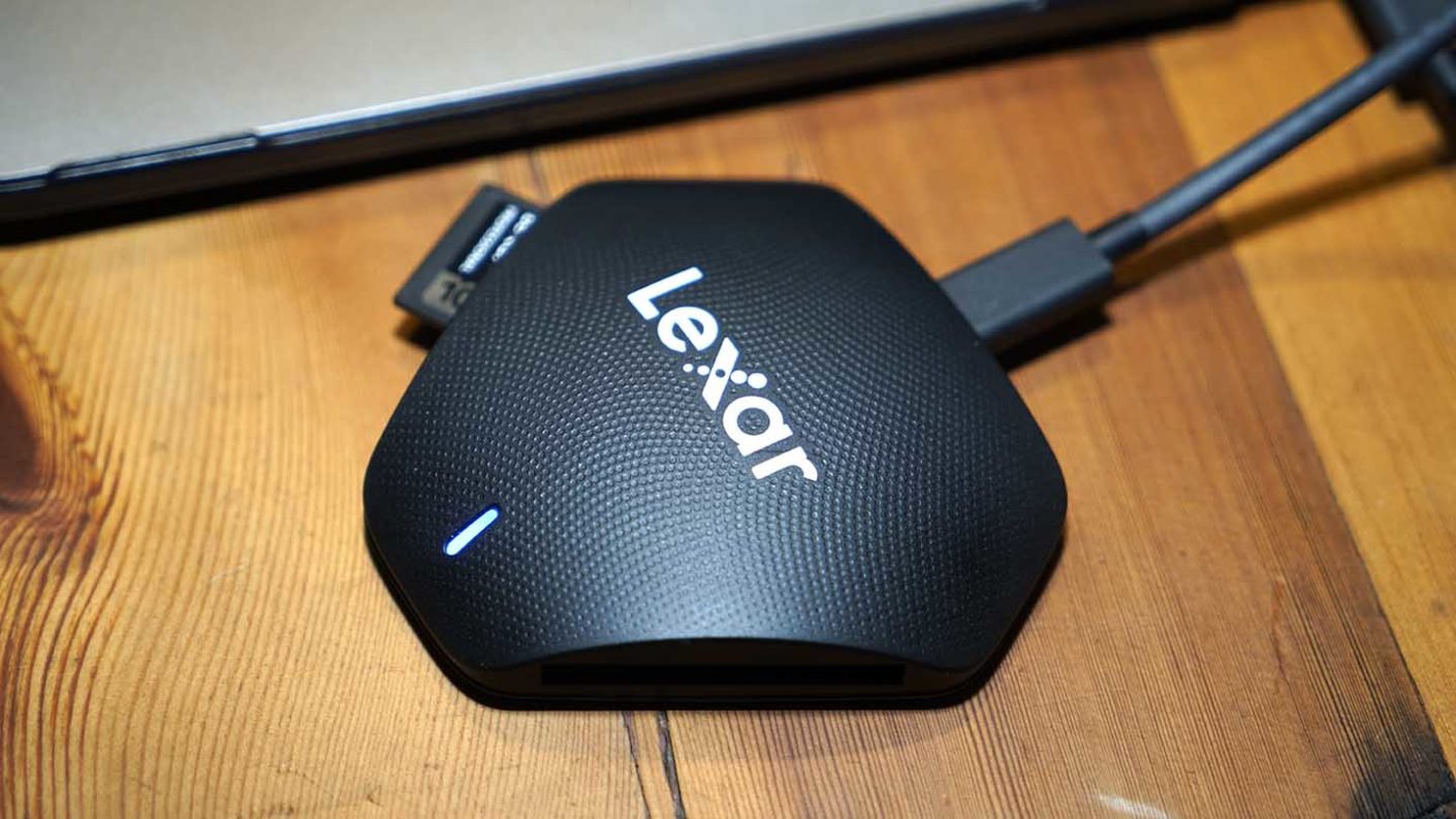 card reader，Digital accessories，Read，2021 red dot product design award，