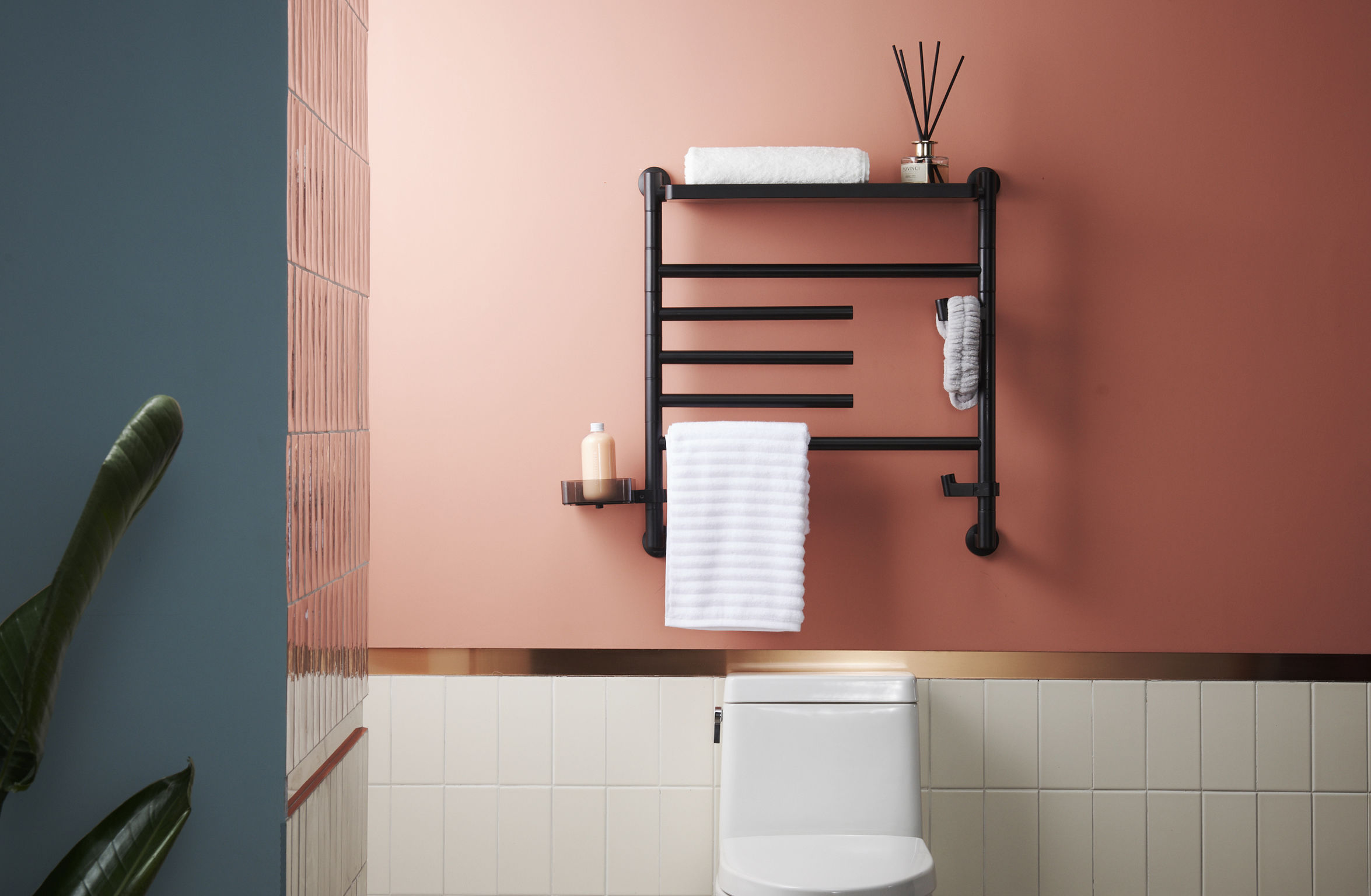 Heater，Wall mounted，Towel rack，Kohler，2021 red dot product design award，