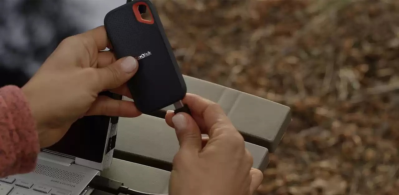 2021 red dot product design award，SanDisk Extreme SSD，Solid state disk，