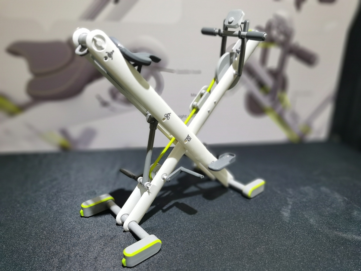 2021 undergraduate graduation design works，Graduation exhibition，School of Design, Hunan University ，Fitness Equipment，Rowing machine spinning bike，