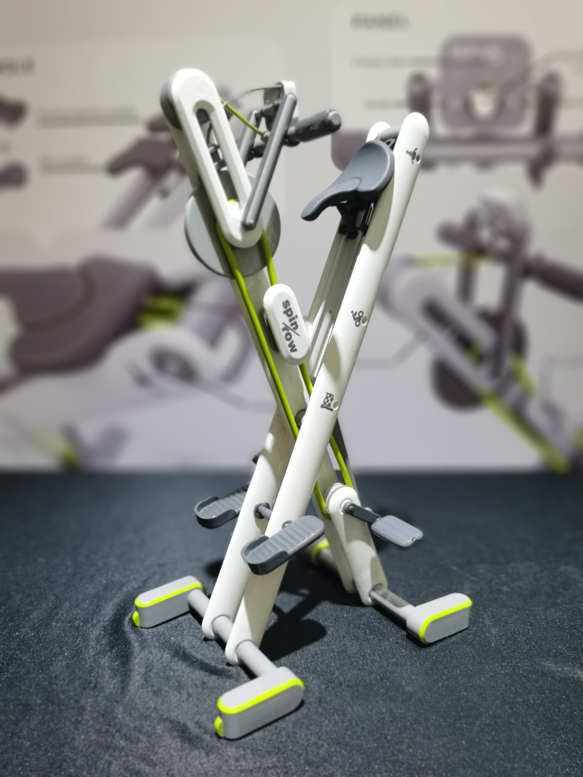 2021 undergraduate graduation design works，Graduation exhibition，School of Design, Hunan University ，Fitness Equipment，Rowing machine spinning bike，