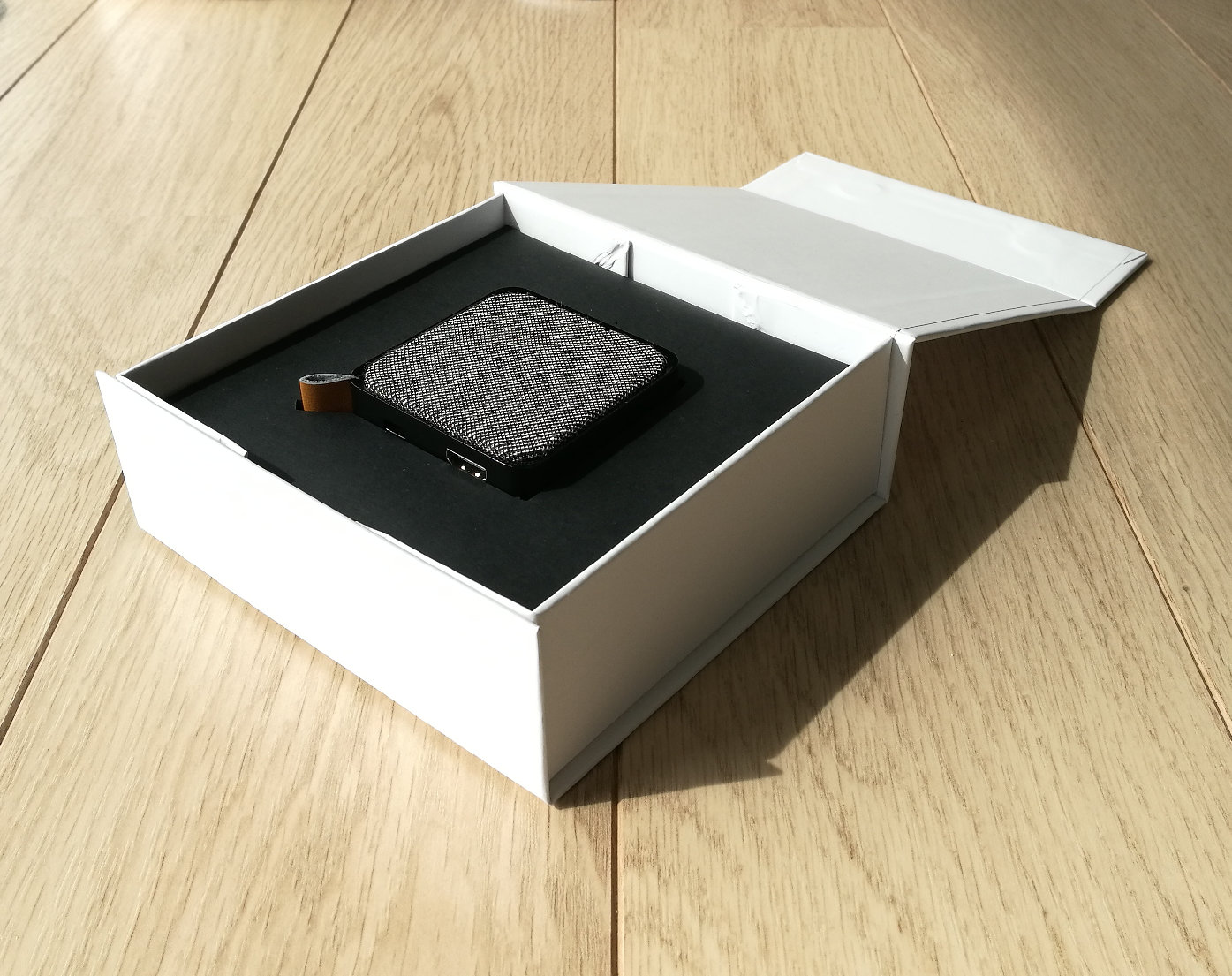 2021 red dot product design award，4K Mini TV Box，TV box，Set top box，