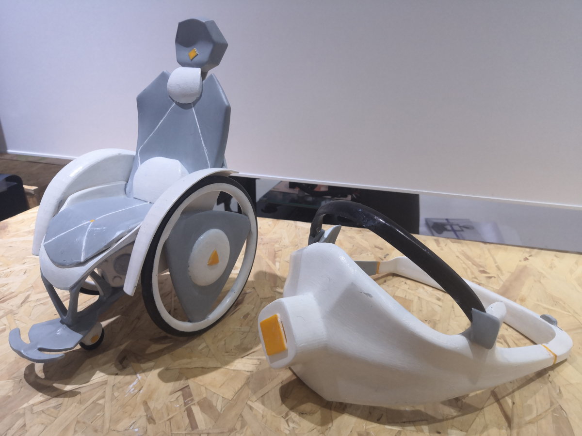 marionette结合脑机接口技术的康复轮椅设计