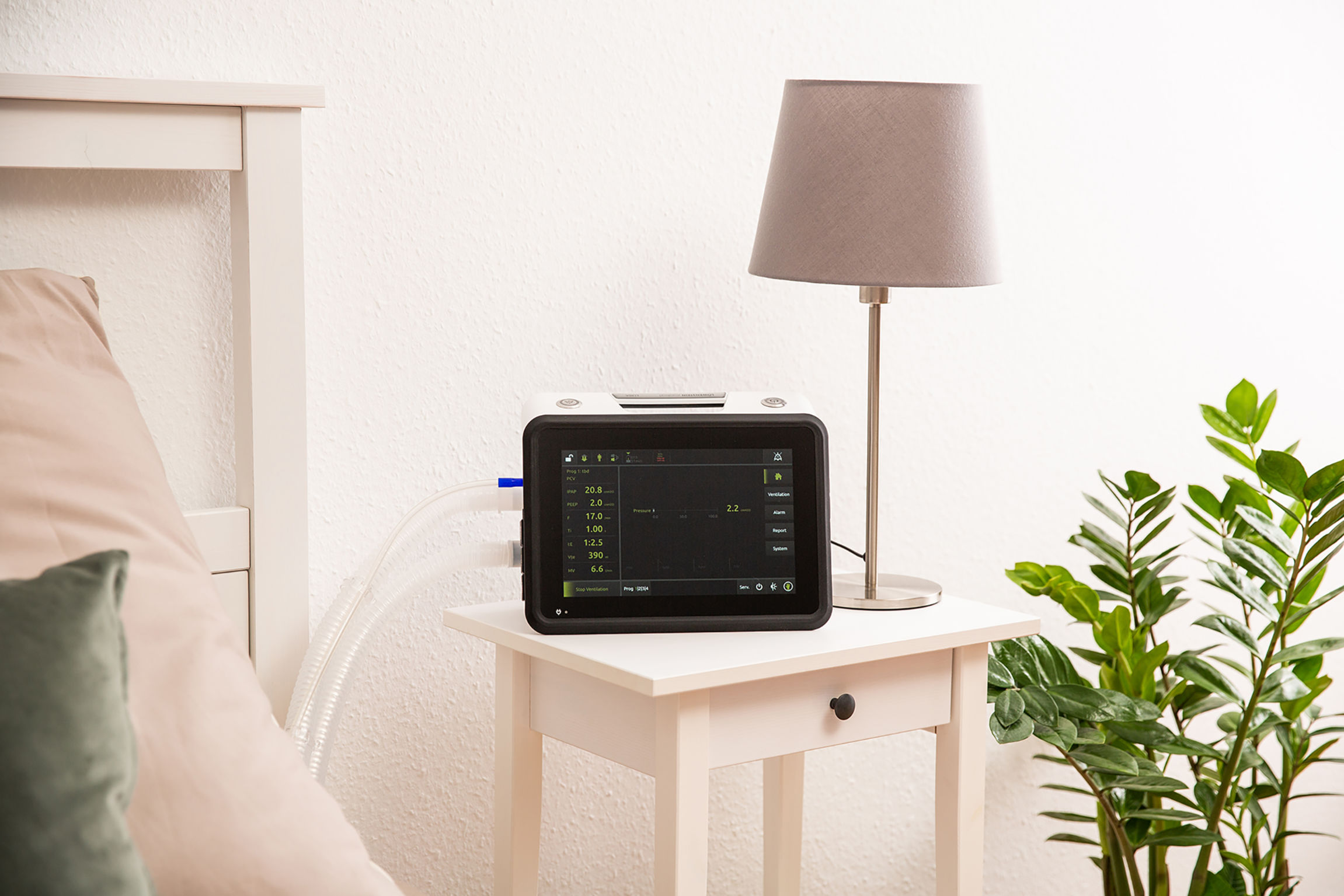 2021 red dot product design award，LUISA，portable，Household ventilator，