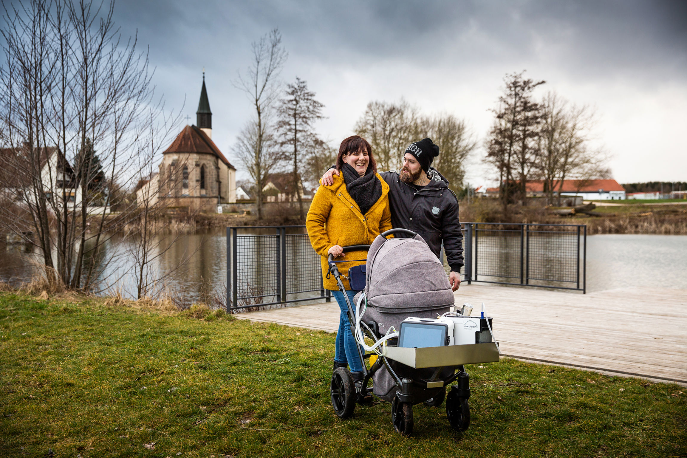 2021 red dot product design award，LUISA，portable，Household ventilator，