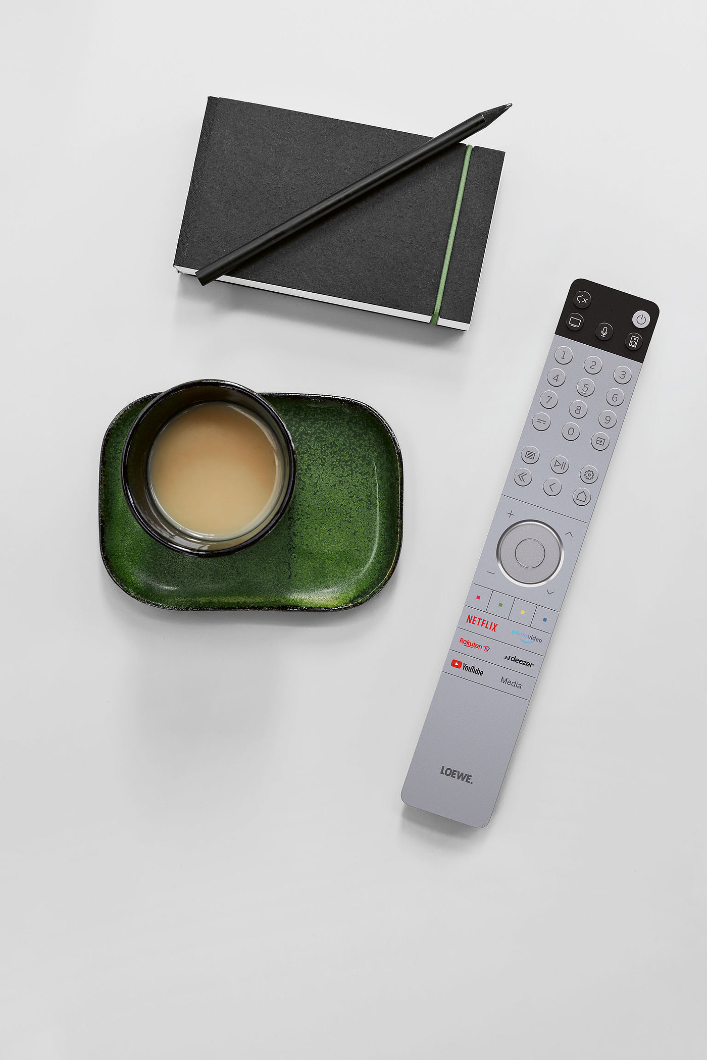 2021红点产品设计大奖，remote control，遥控器，loewe，