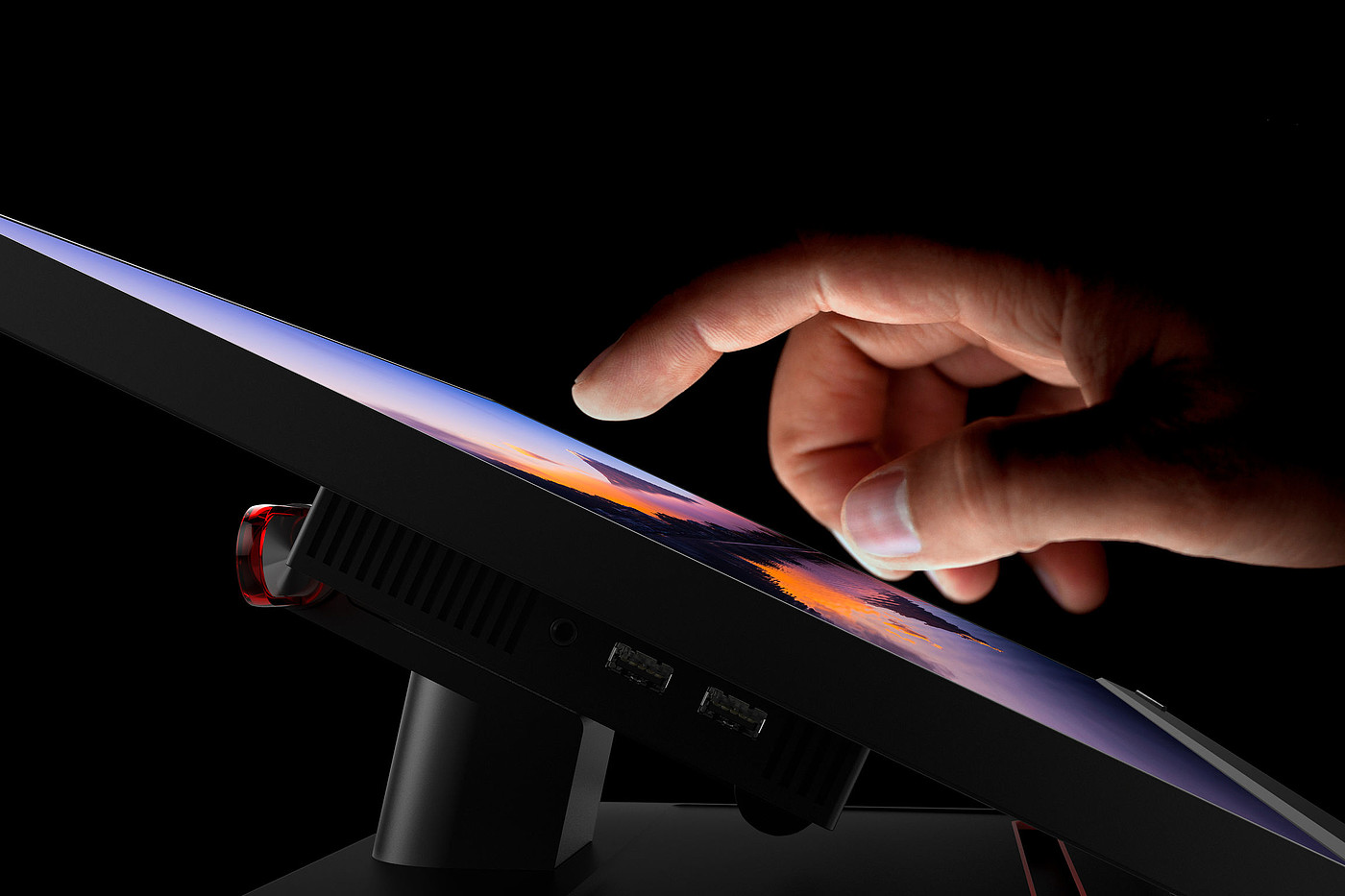 monitor，Touch screen，practical，lenovo，2021 red dot product design award，