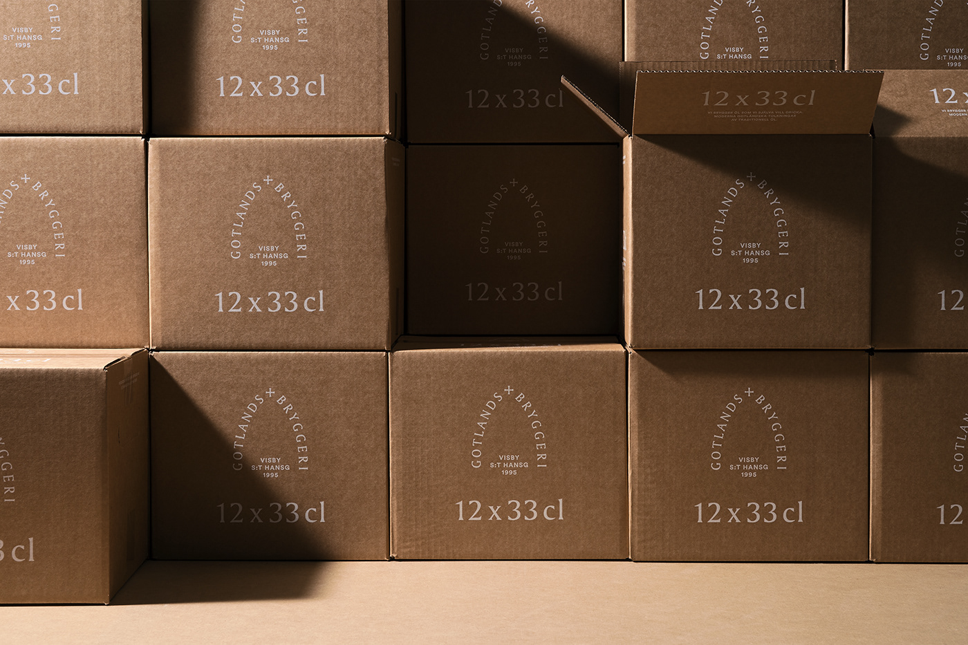 Brand design，packing，Gotland brigery Hotel，The wine bottle，