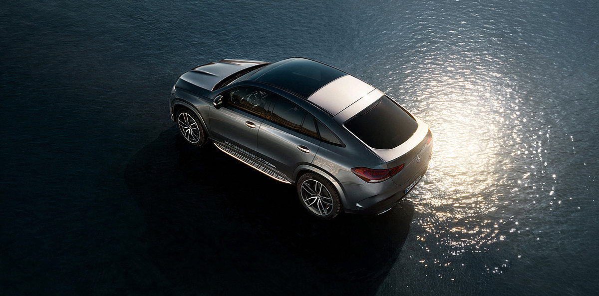 automobile，advertisement，Benz，