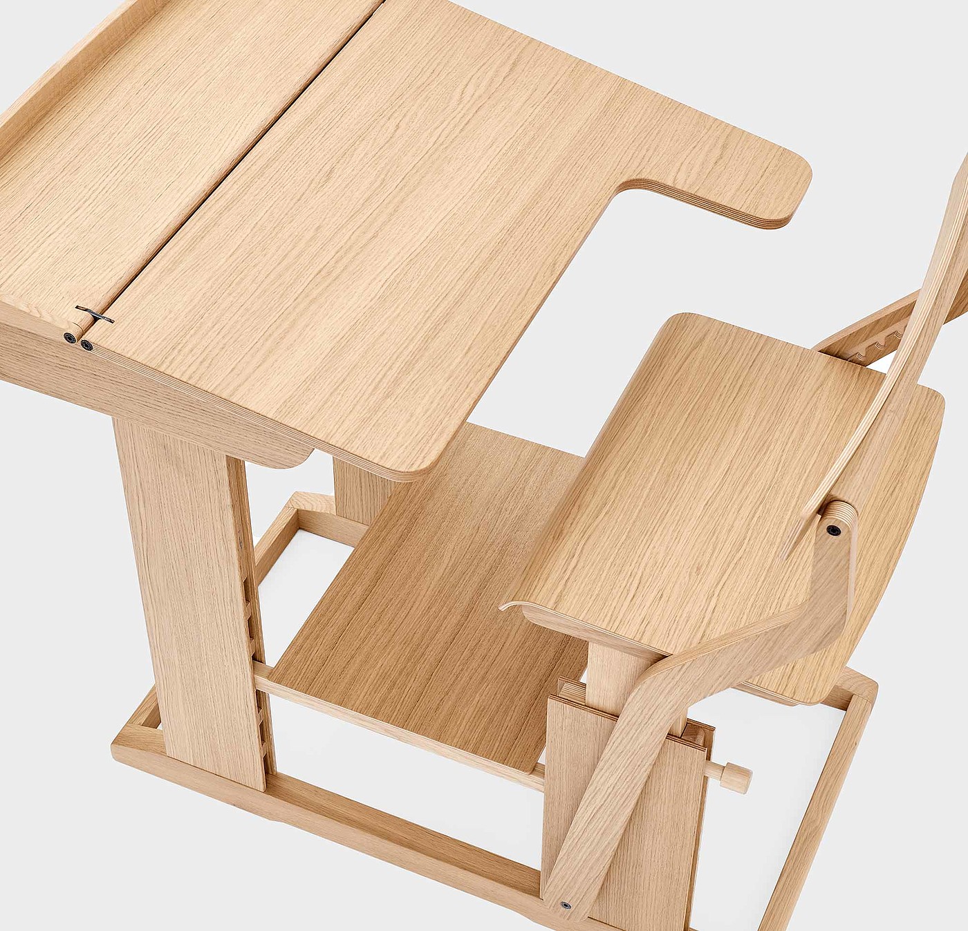 2021 red dot product design award，EverDesk，children，desk，