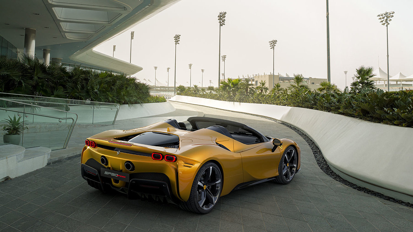 2021 red dot product design award，Ferrari SF90 Spider，Ferrari，Sports car，