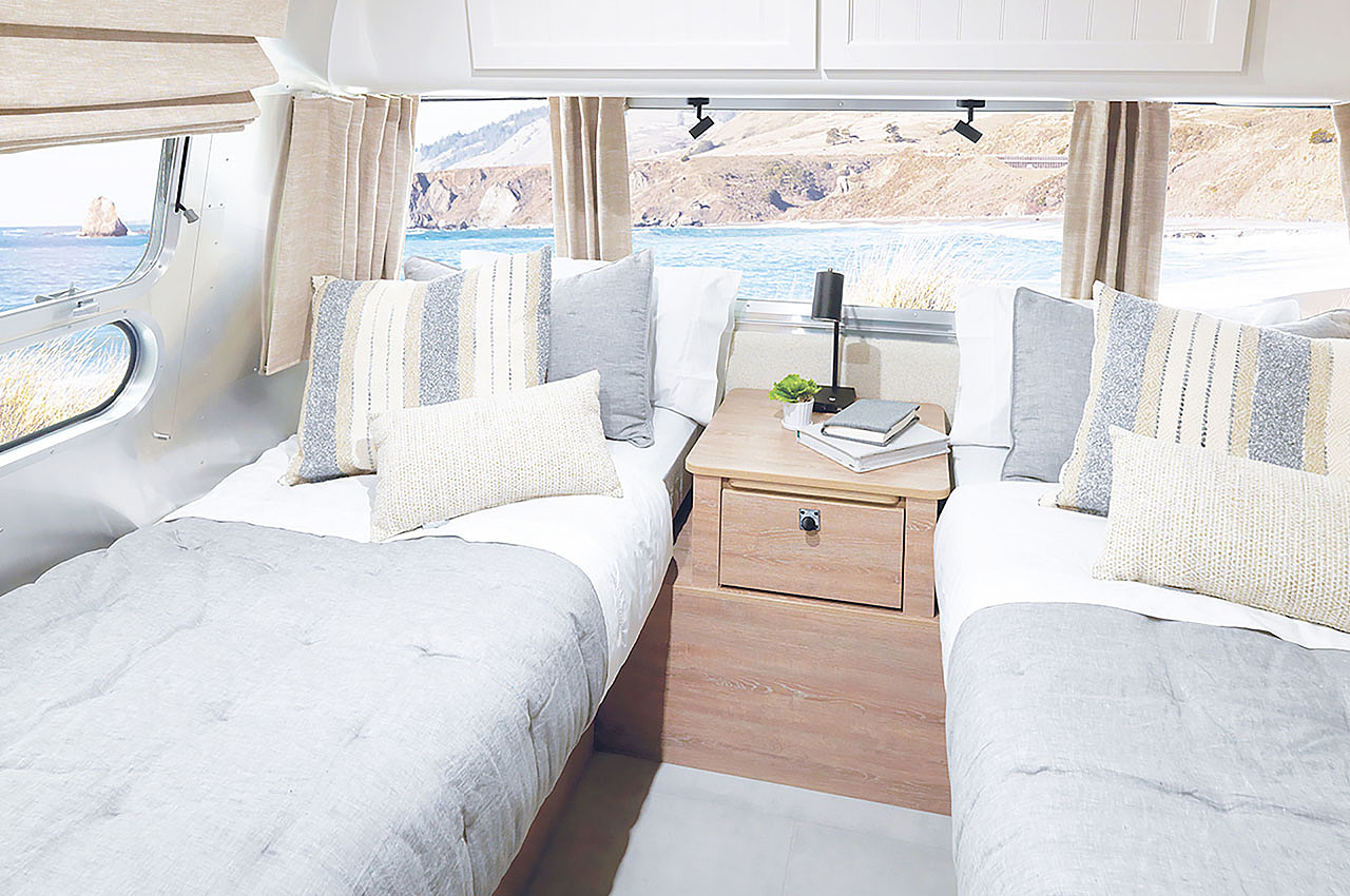 Touring car，camping，multi-function，