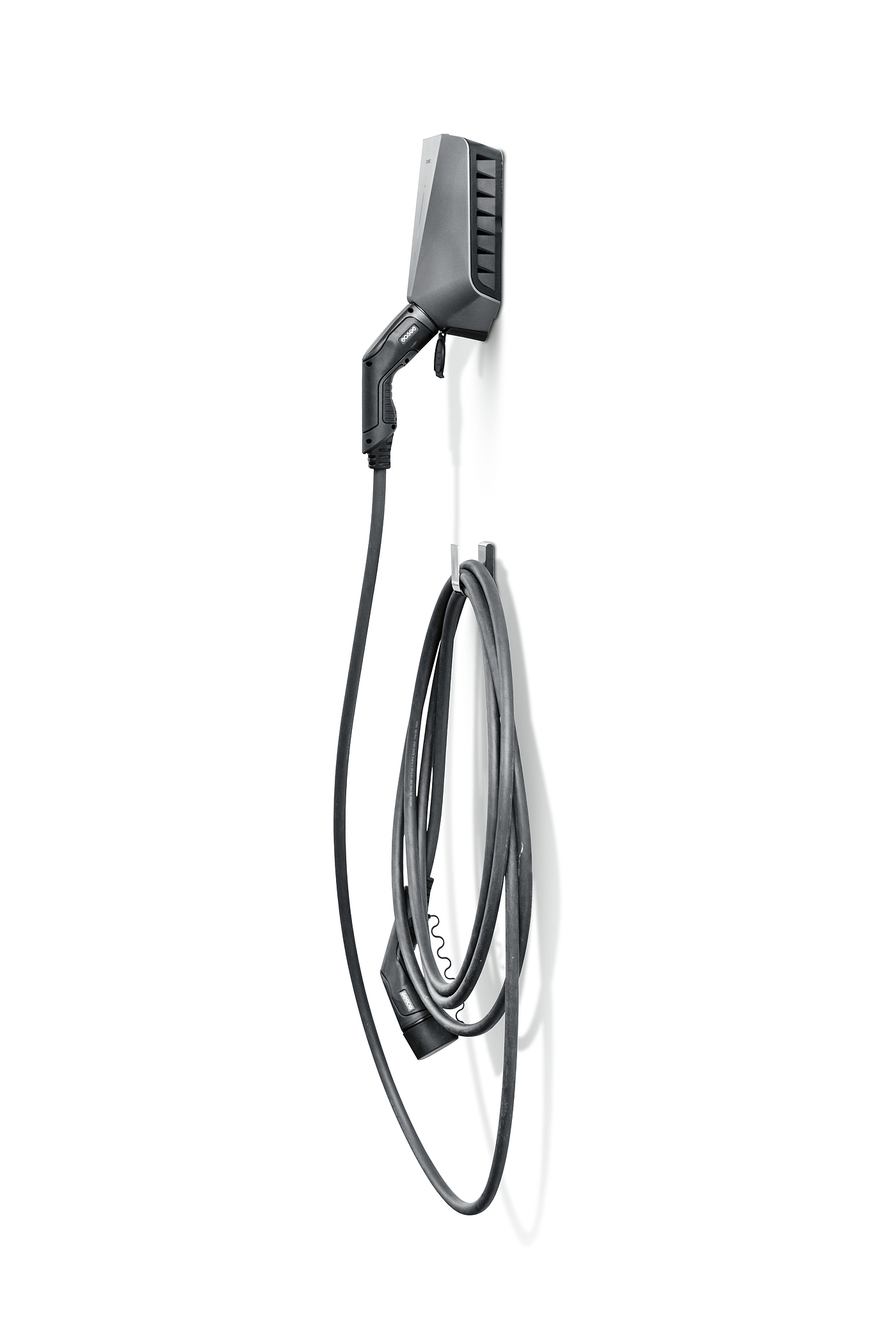 Car charging，robot，2021 red dot product design award，