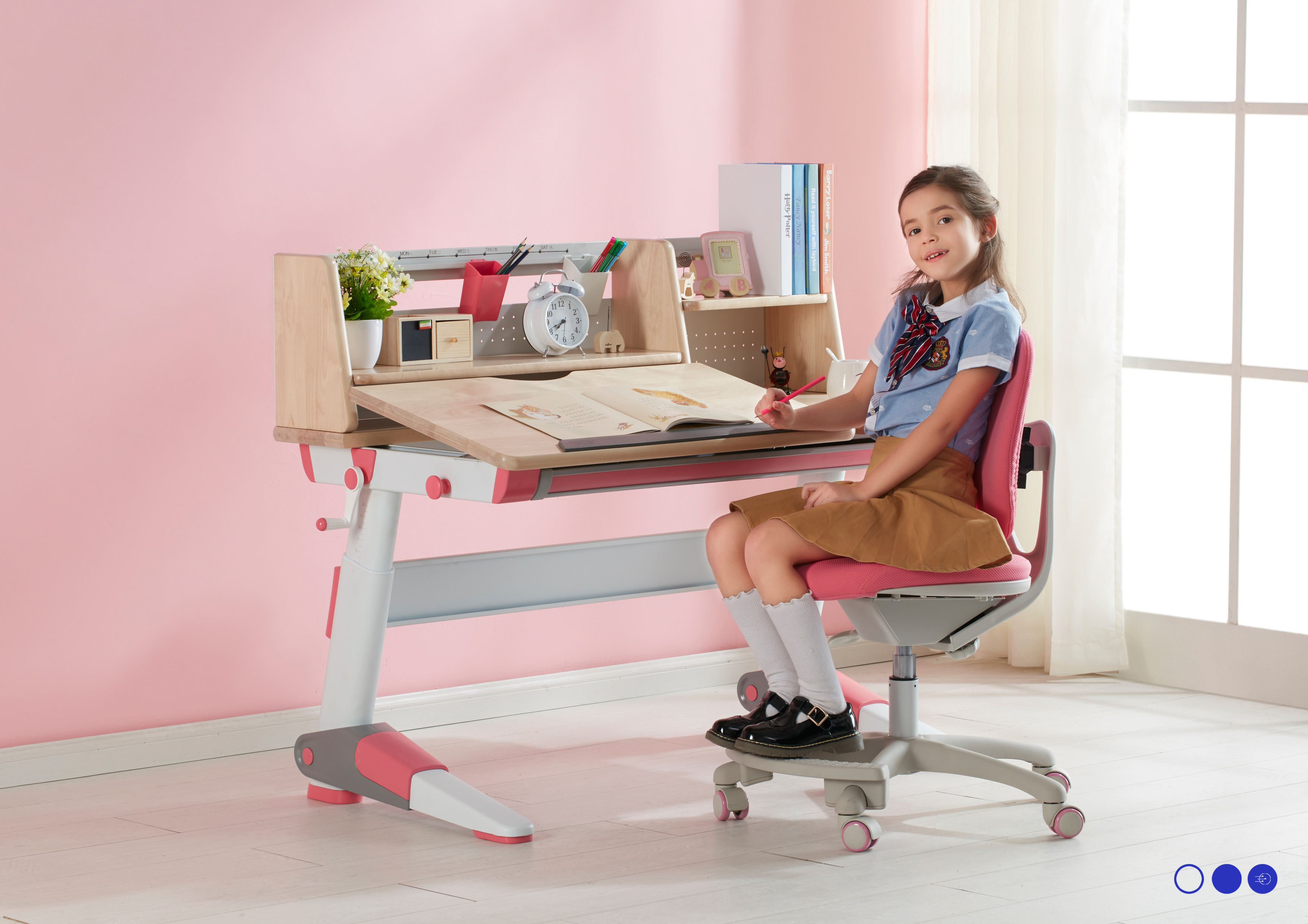 Children's desk，Lifting table，