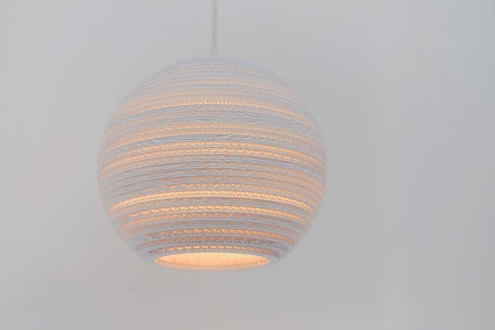 lamps and lanterns，a chandelier，Modern lamps，Minimalist design ，