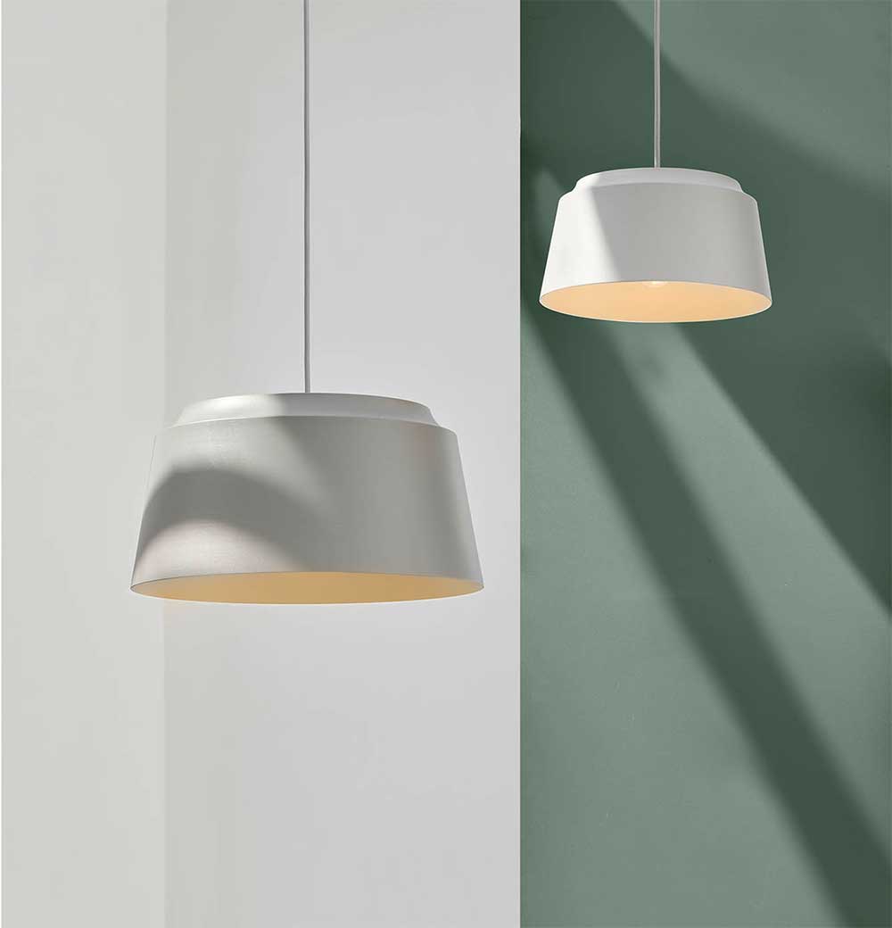 lamps and lanterns，a chandelier，Modern lamps，Minimalist design ，