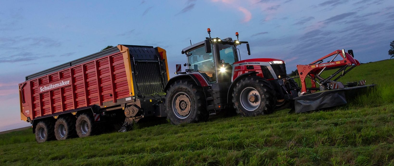 Tractor，Farming，2021 red dot product design award，
