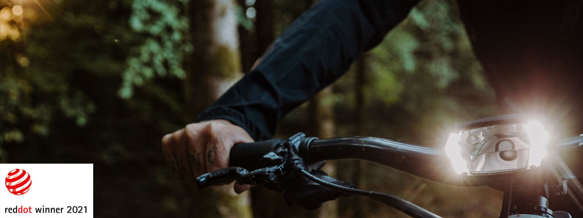 2021 red dot product design award，Shell SL X，Bicycle accessories，Bicycle lamp，lighting，