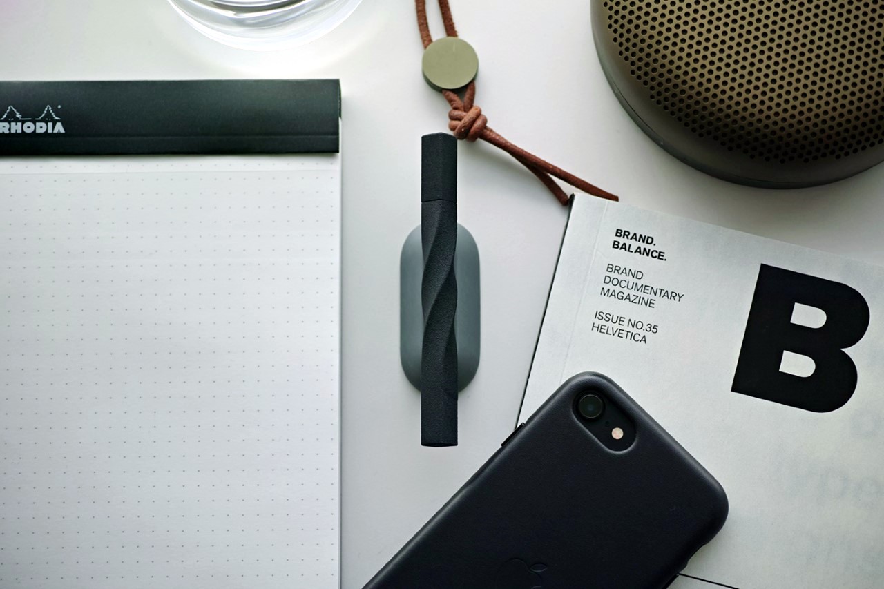 Minimalism，，Square outline，