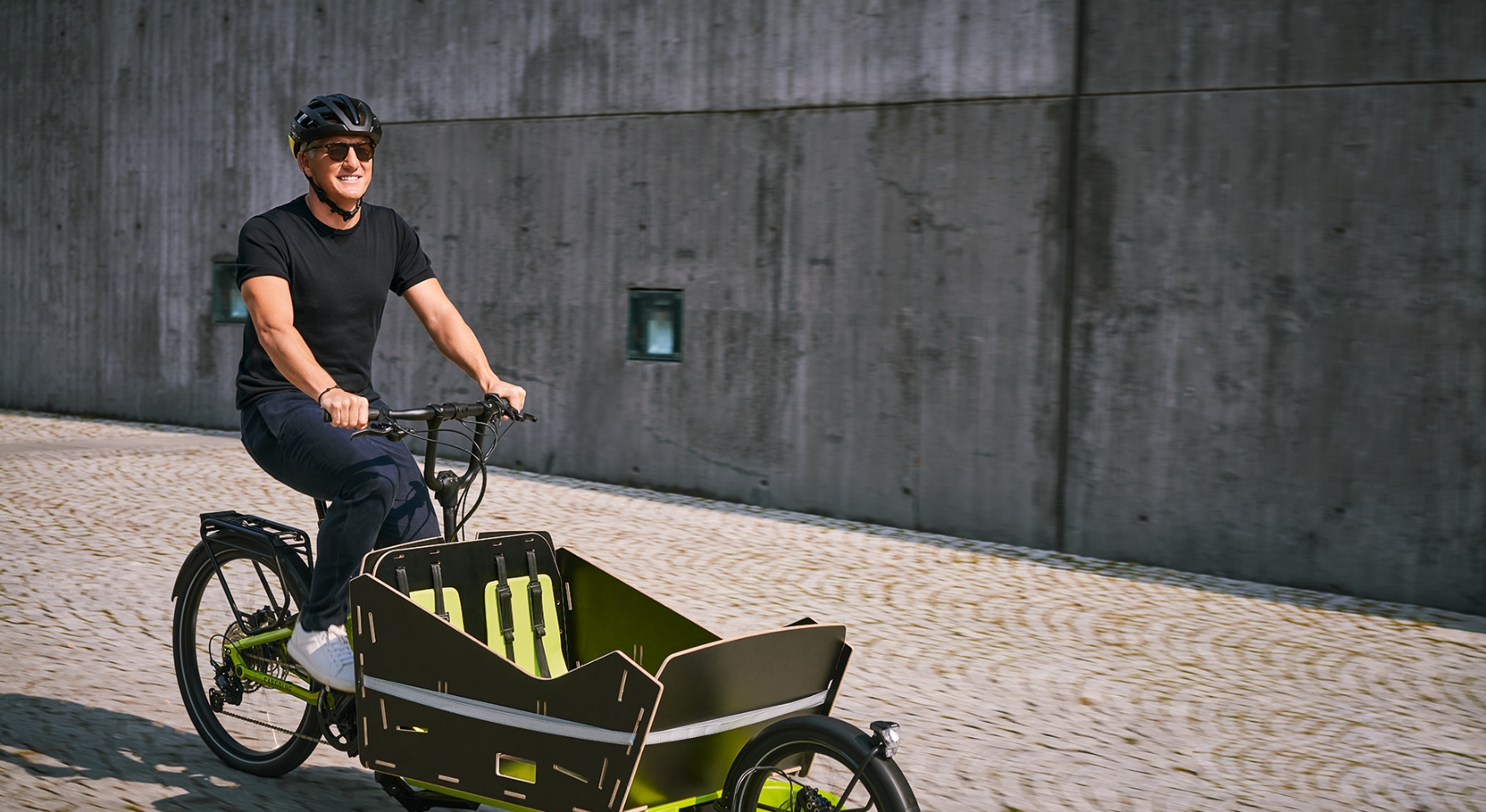 2021 red dot product design award，CARGOLINE CATTLER，Electric freight bicycle，