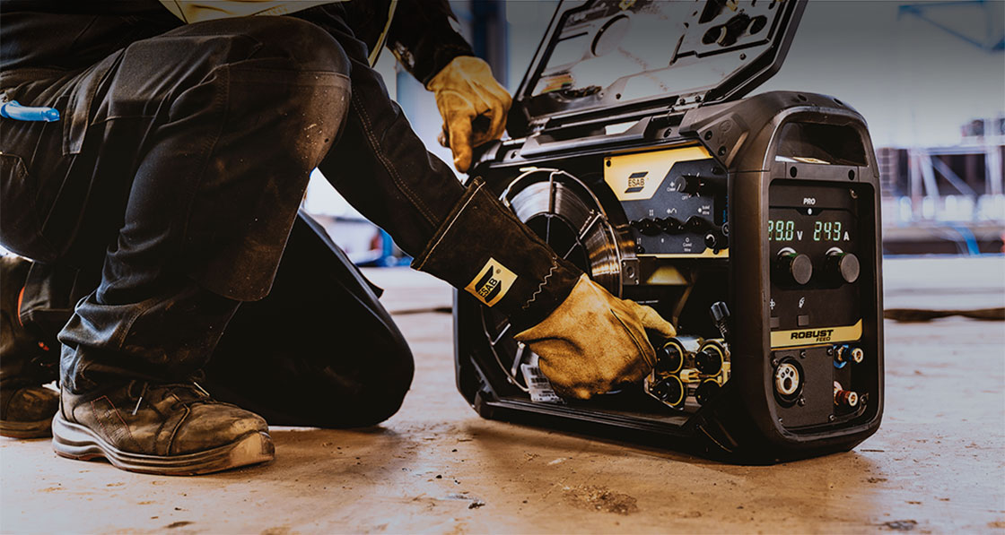 2021 red dot product design award，Robust Feed，Electric welding machine，