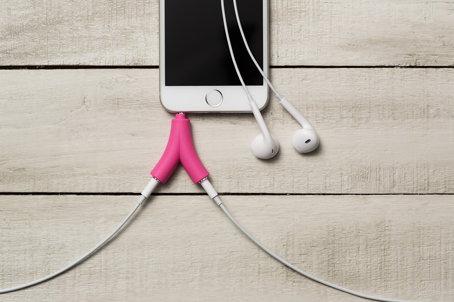 Electronics，headset，Audio equipment，Travel equipment，Cable，