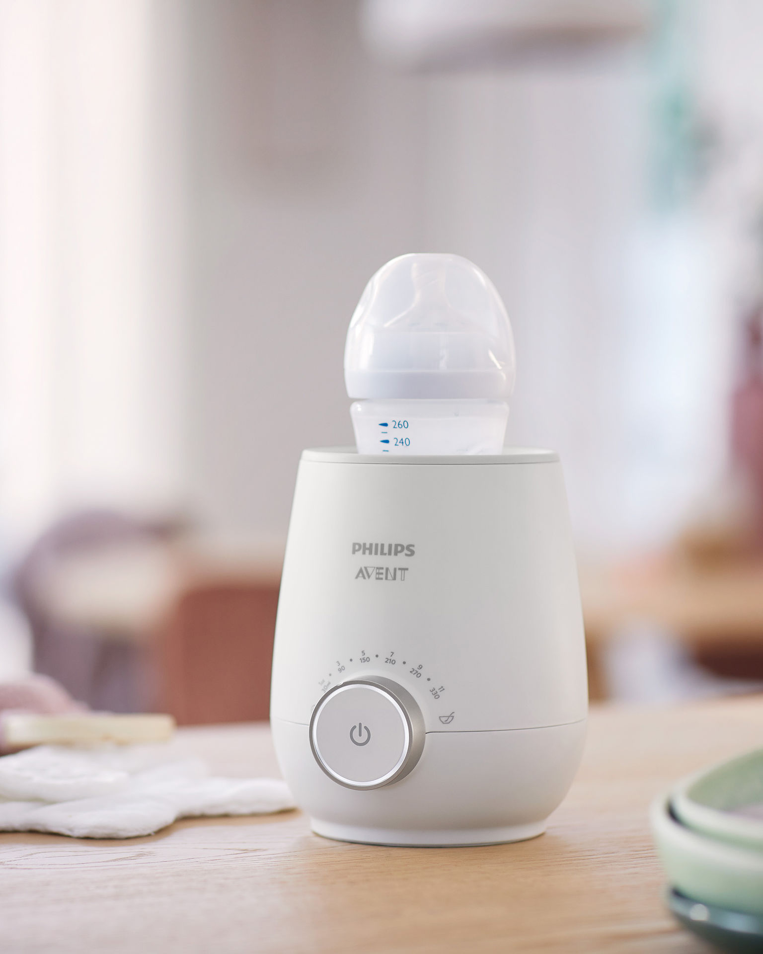 2021 red dot product design award，Philips，Bottle Warmer ，philips，