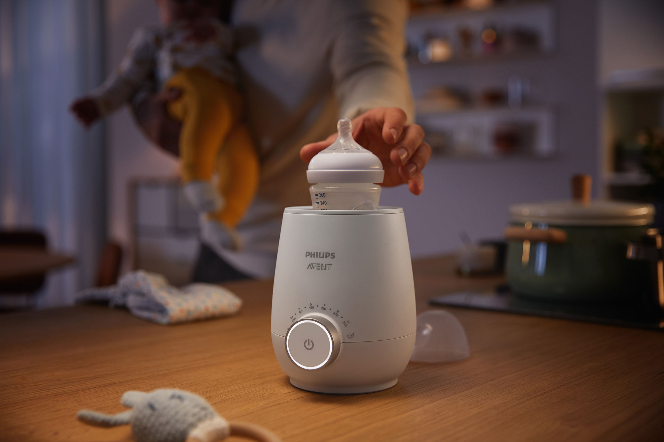 2021 red dot product design award，Philips，Bottle Warmer ，philips，