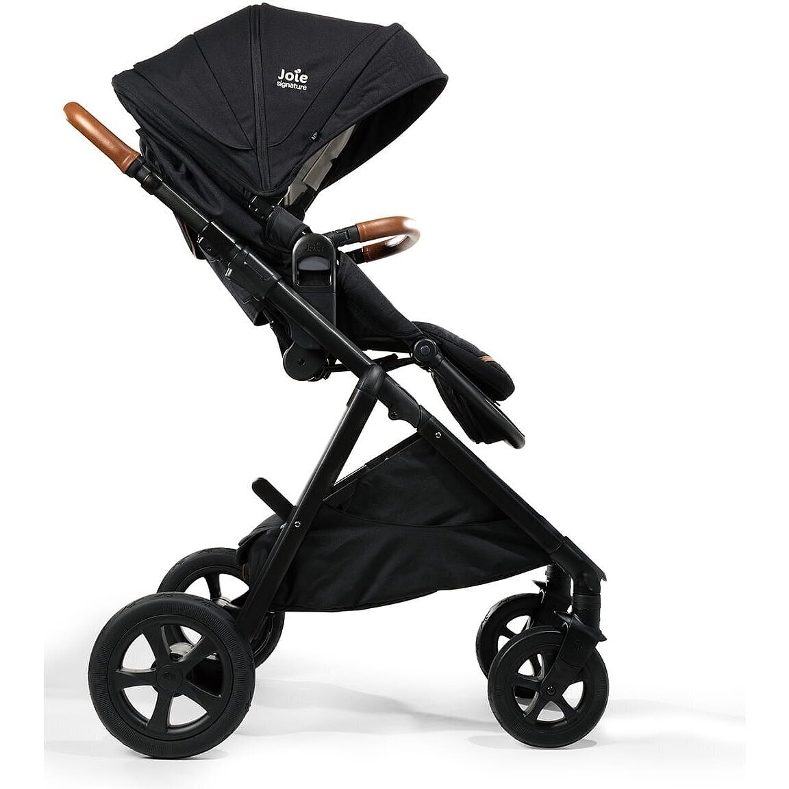 2021 red dot product design award，air ™，baby carriage，