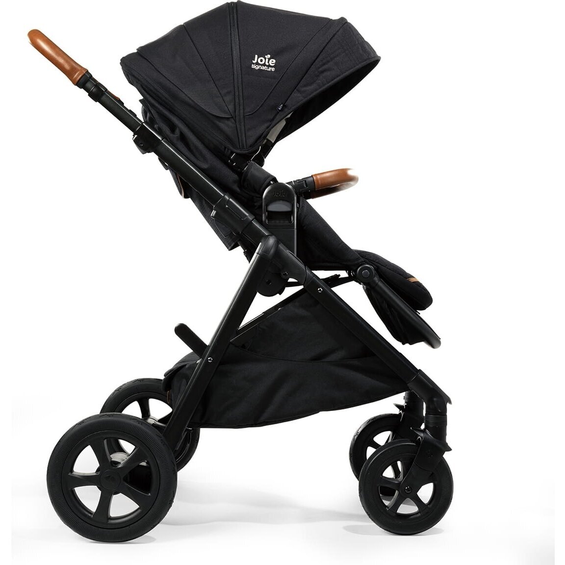2021 red dot product design award，air ™，baby carriage，