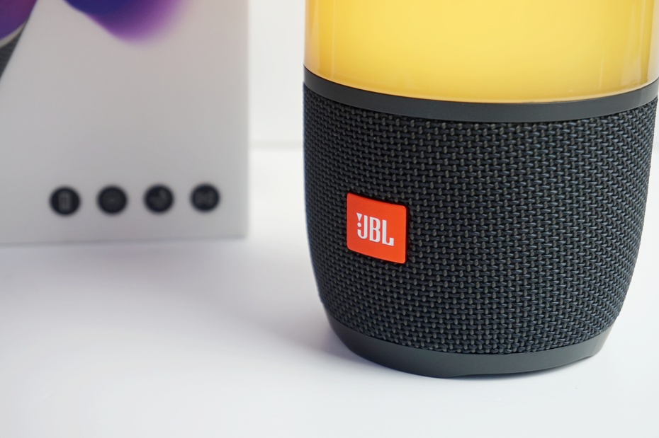 2017 red dot，Colorful lighting and sound，JBL Pulse 3，