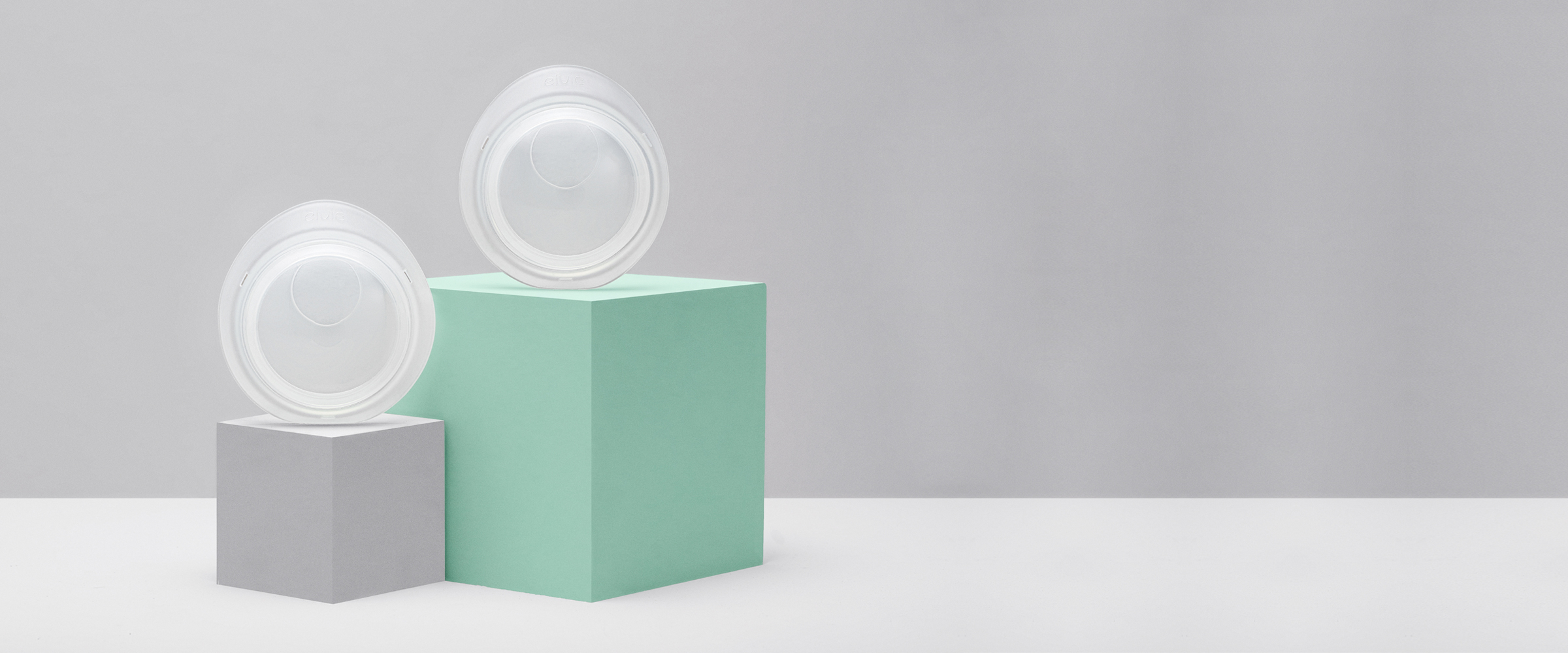 2021 red dot product design award，Elvie Catch，Breast milk collection cup，