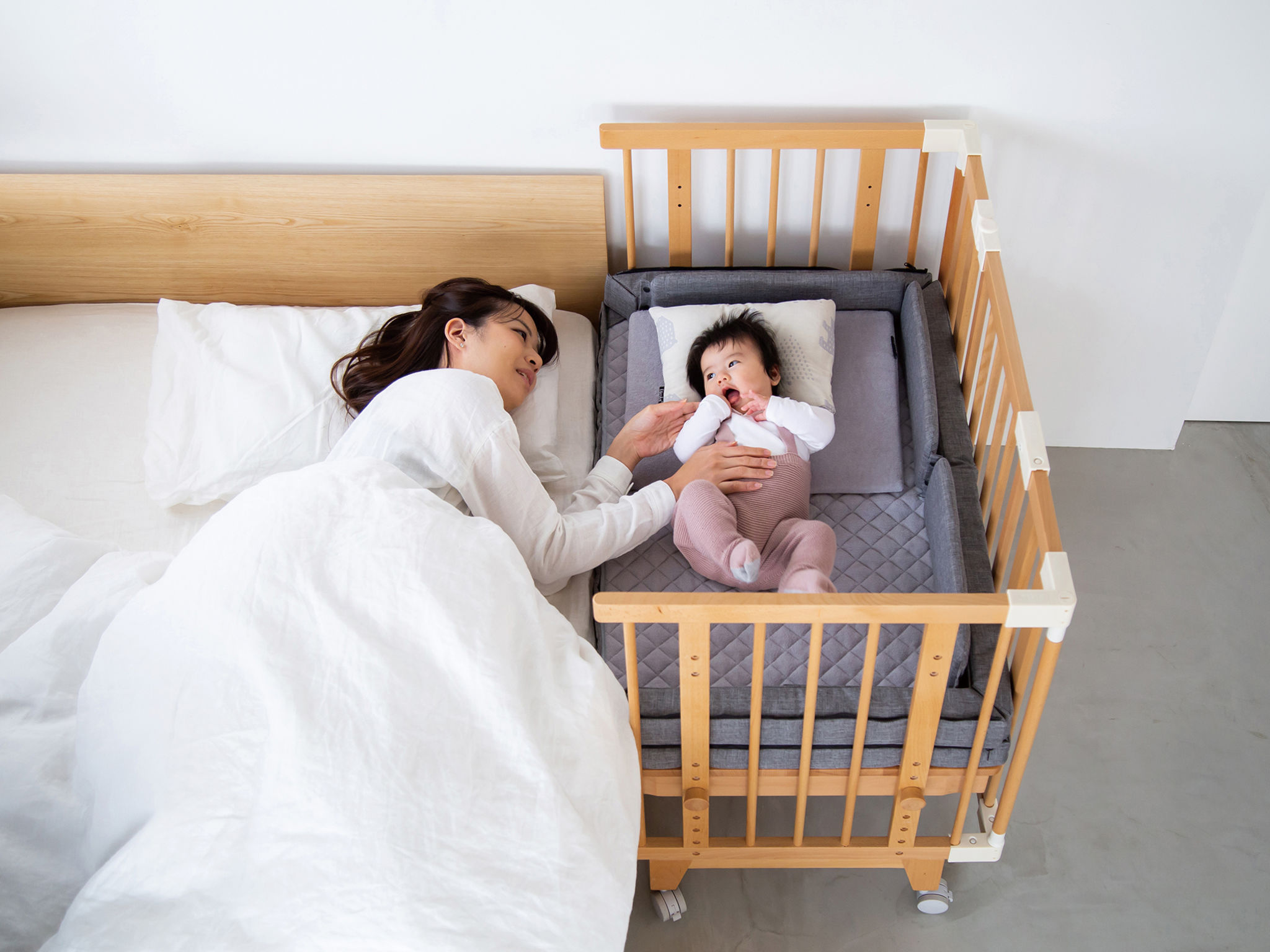 2021 red dot product design award，fresh，Baby bed，