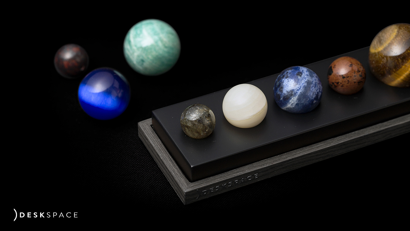 to work in an office，star，Desktop decoration，popular，