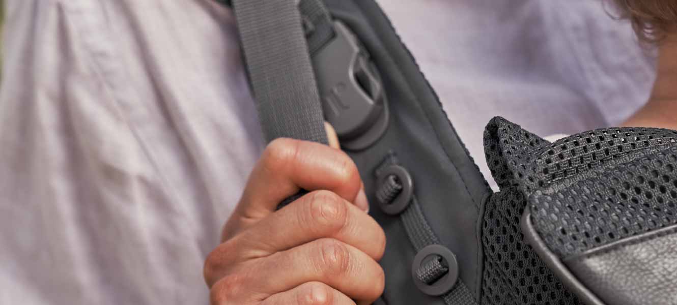 2021 red dot product design award，CONNECT™ PLUS，Baby sling，