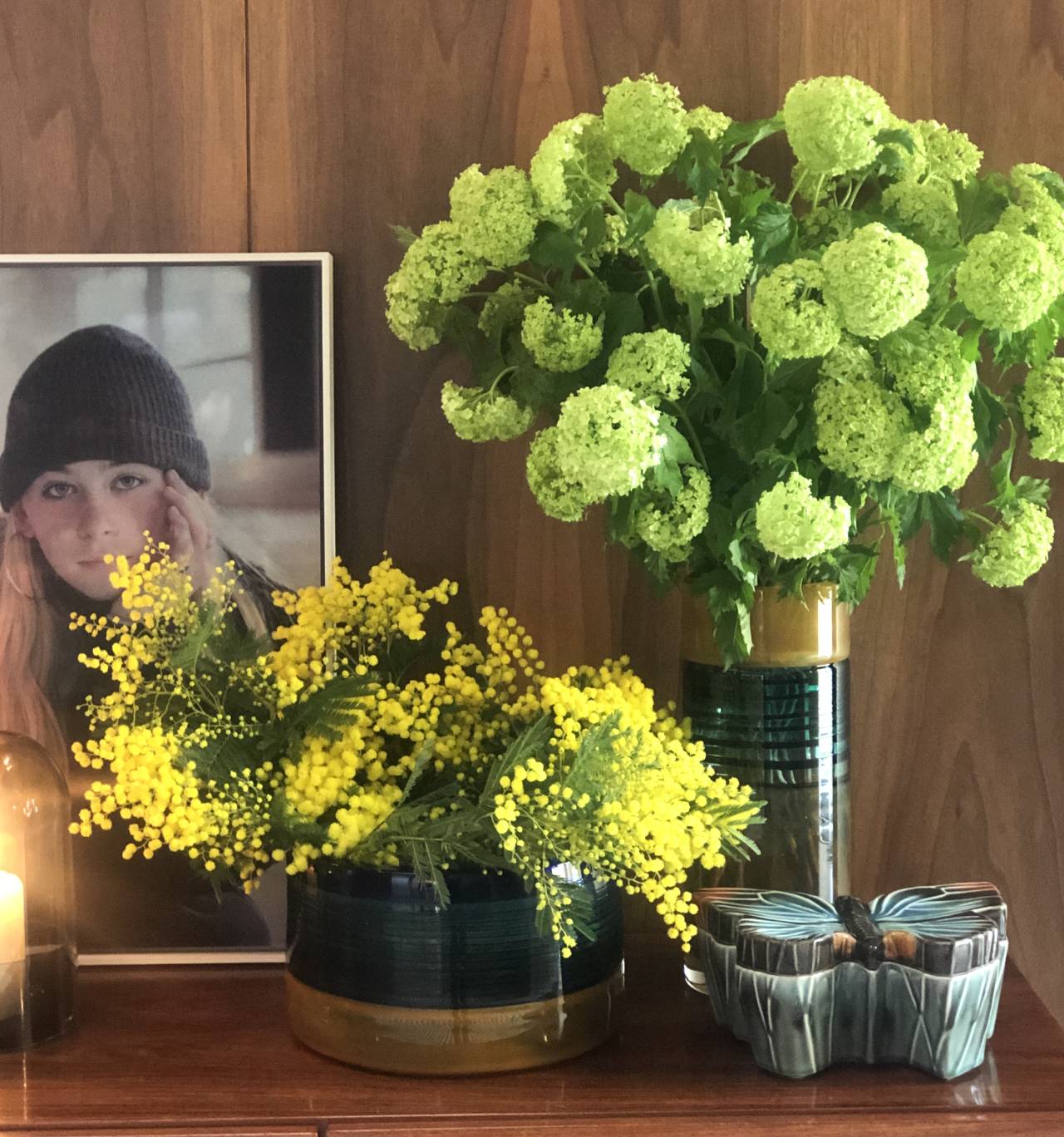 Glass products，Modern aesthetics，Blowing technology，A pleasant sight，2021 red dot product design award，