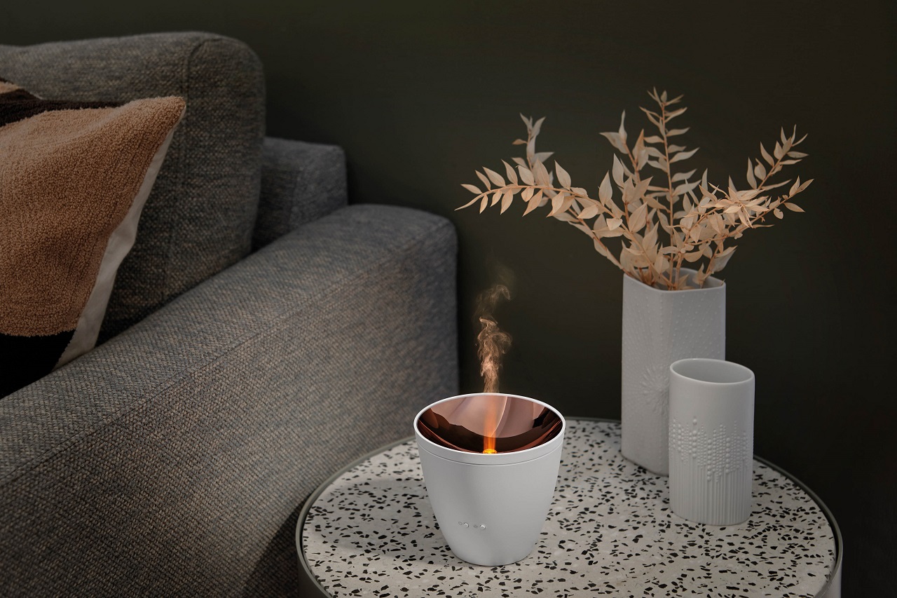 2021 red dot product design award，Zoe by Stadler Form，Aroma diffuser，Aromatherapy machine，