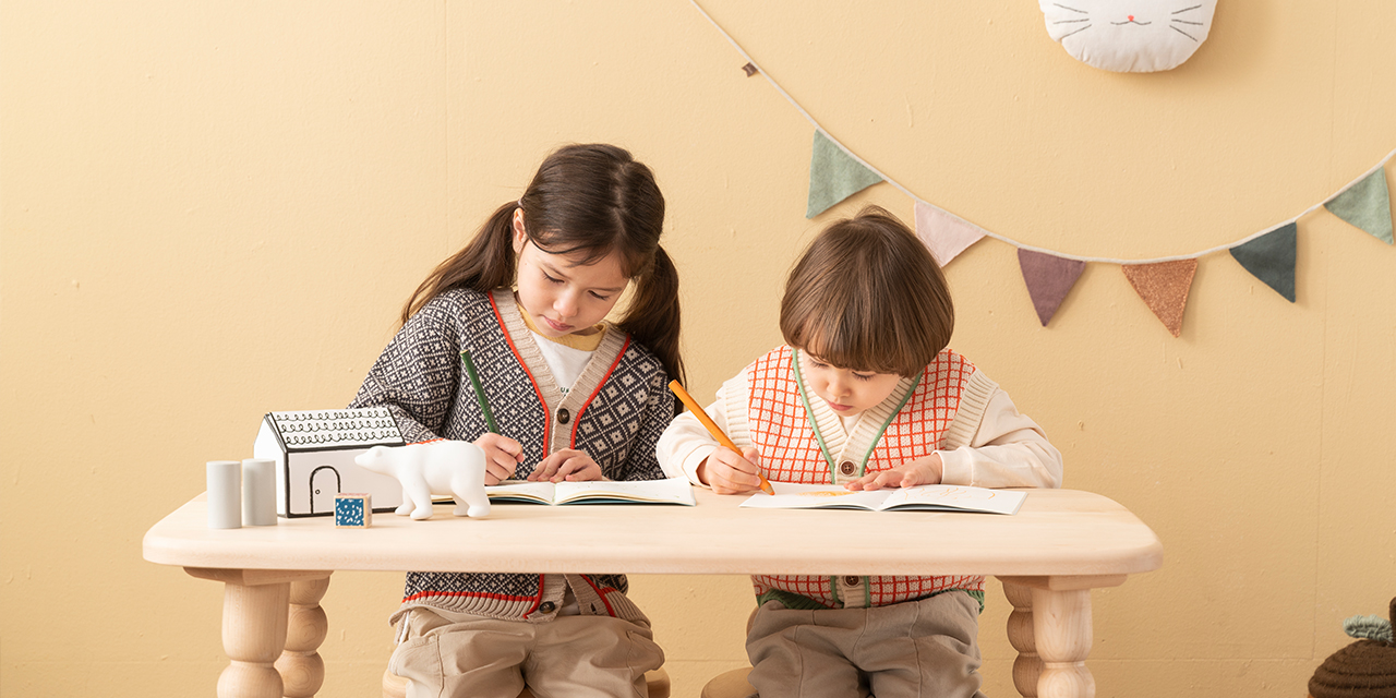 2021 red dot product design award，Children's Attic bed，Maple wood，