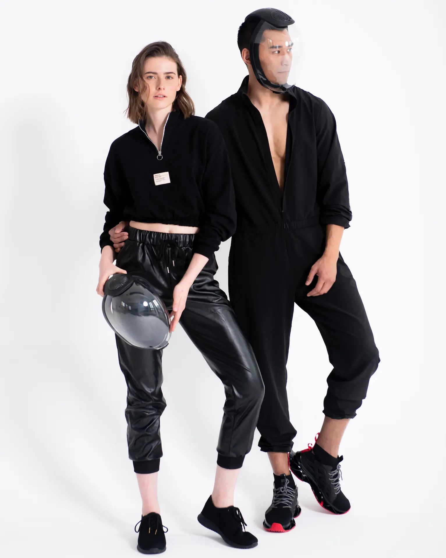 2021 red dot product design award，Breathing mask，Battery powered，