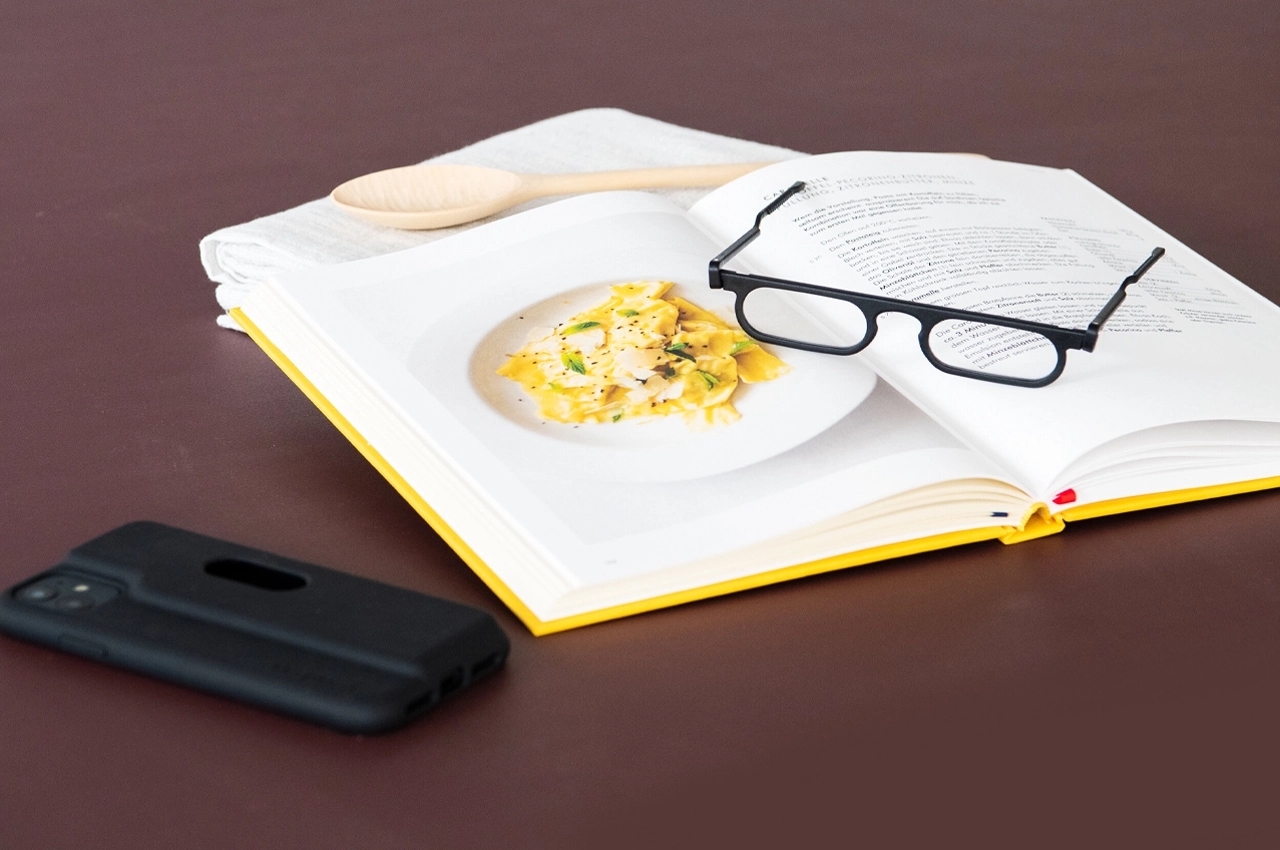 Mobile phone shell，iphone，Presbyopic glasses，