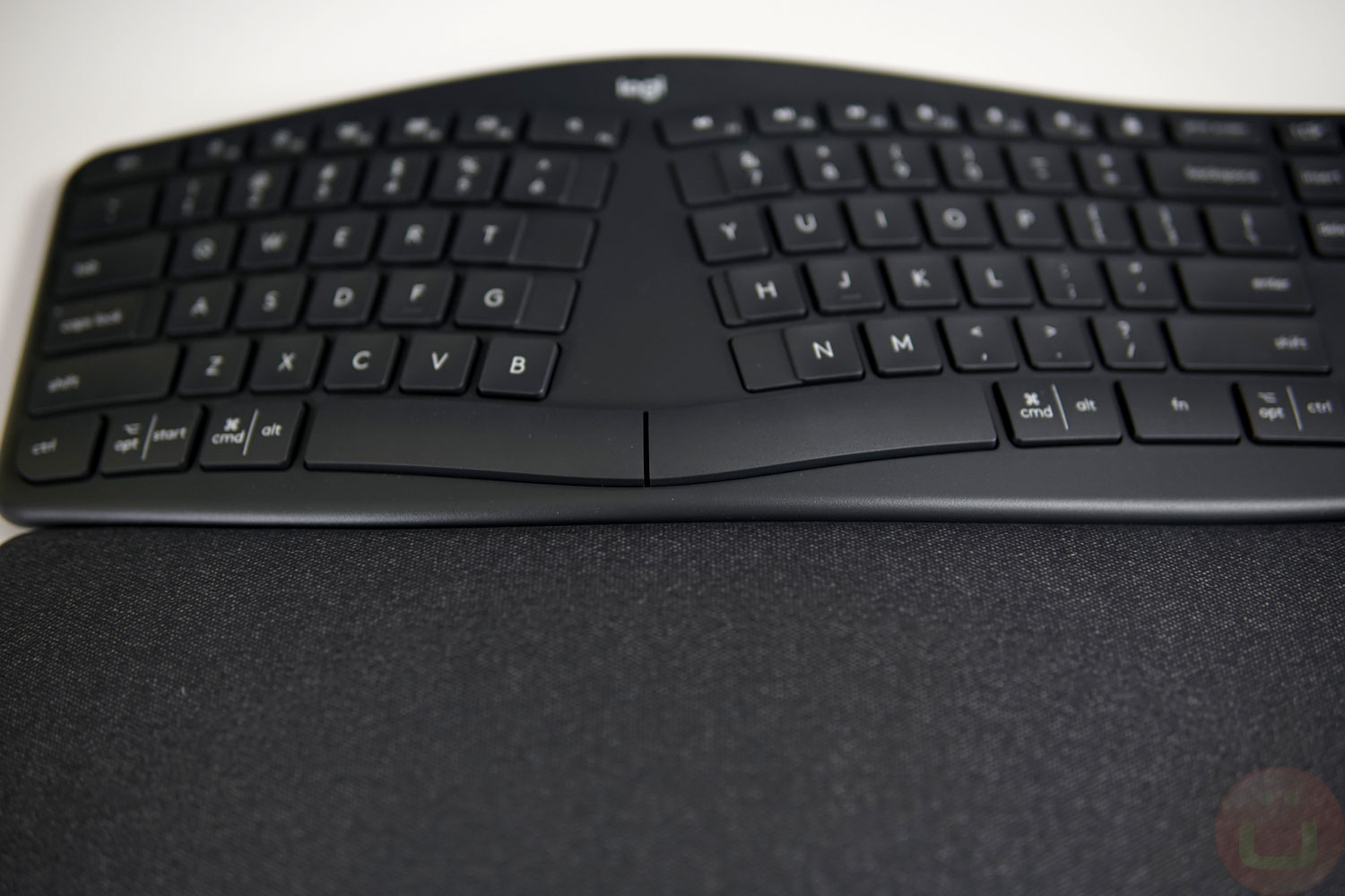Logitech，keyboard，2021 red dot product design award，