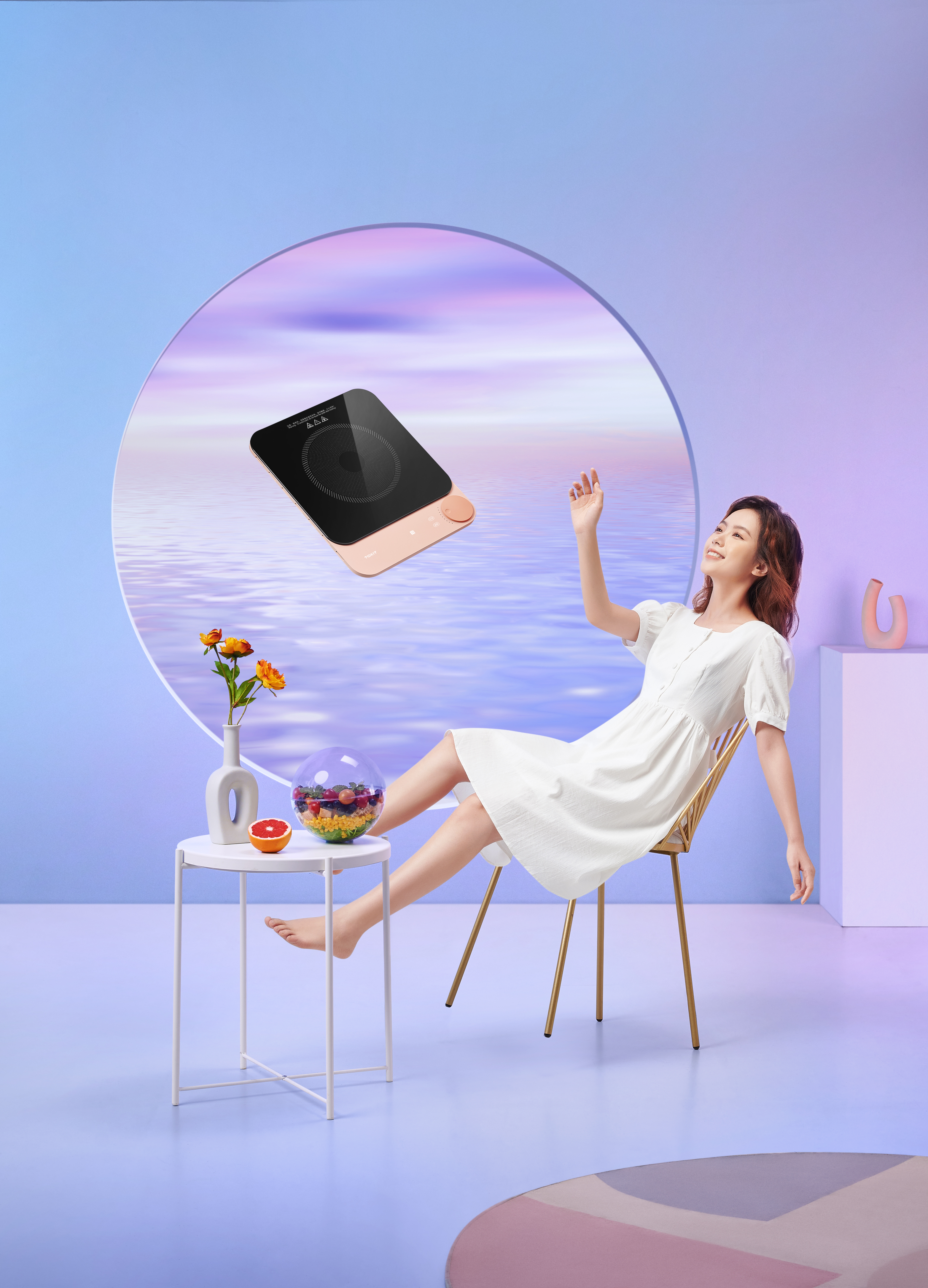 Electromagnetic furnace，healthy，intelligence，ultrathin，Low power continuous heating，Receive，low fat，good-looking，